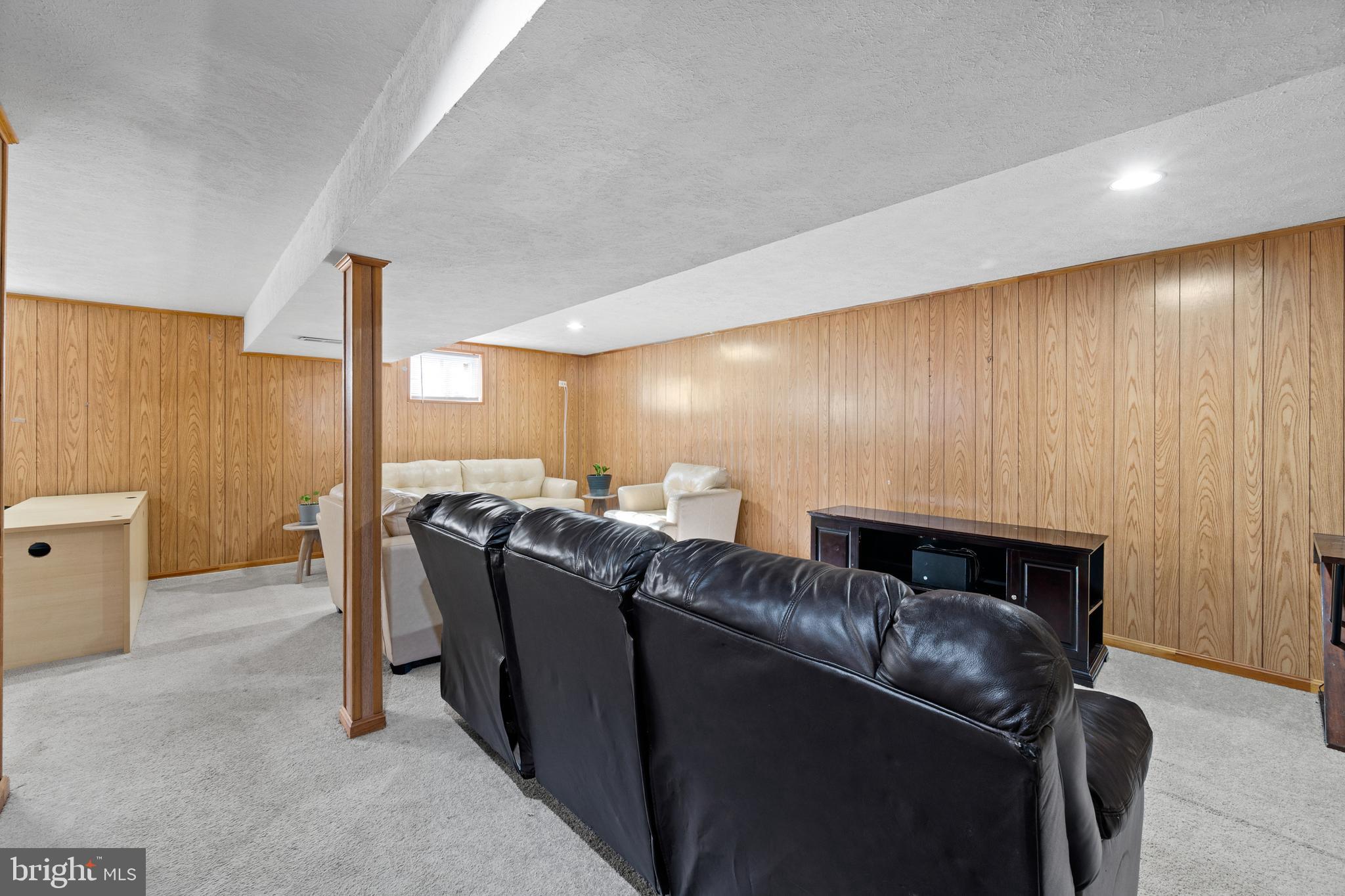 CHELTENHAM FOREST - Residential