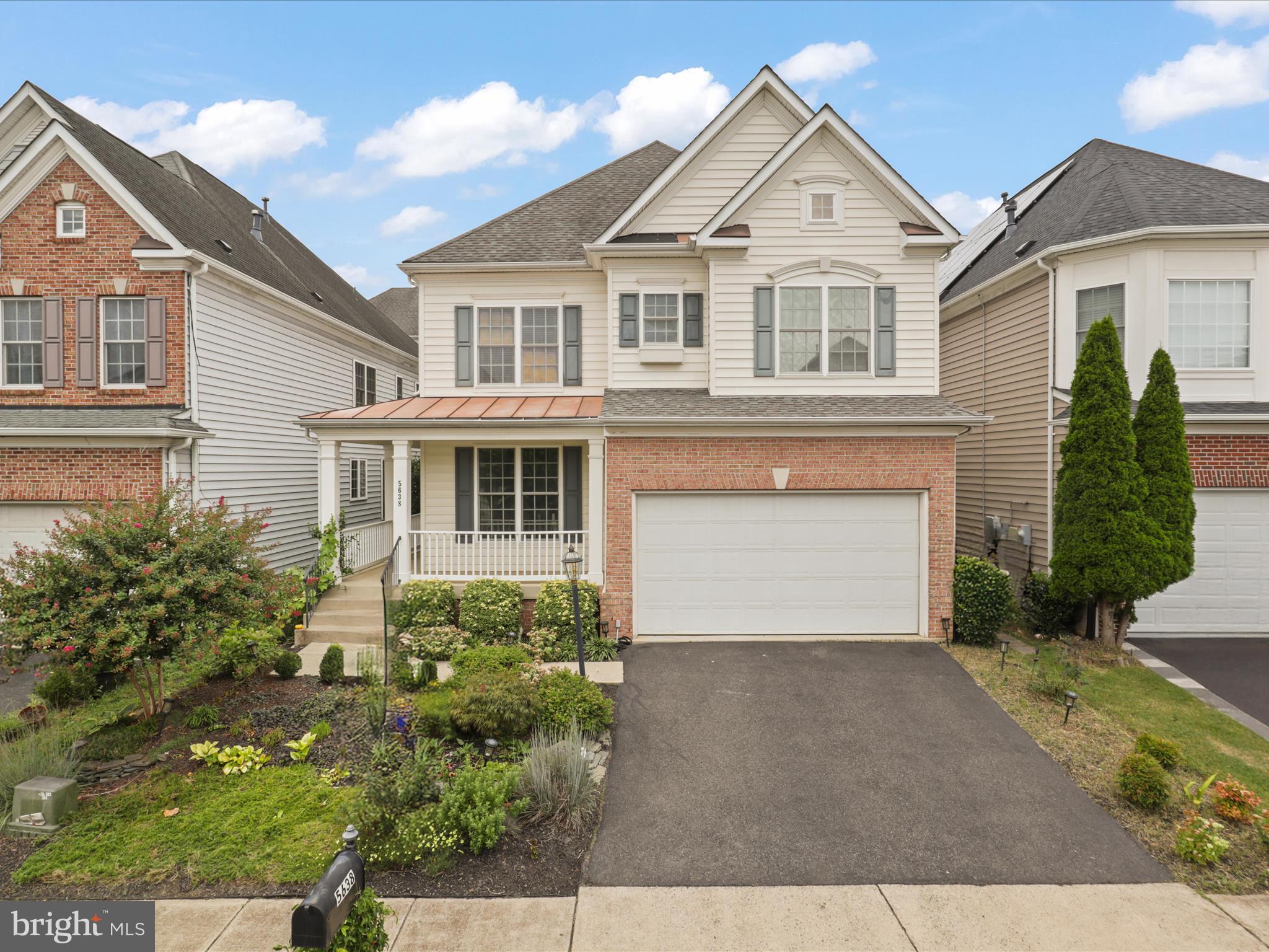 SULLY MANOR - Residential Lease