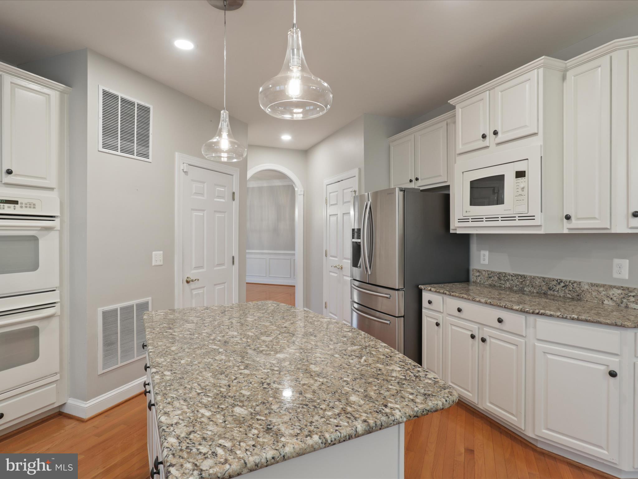 SULLY MANOR - Residential Lease