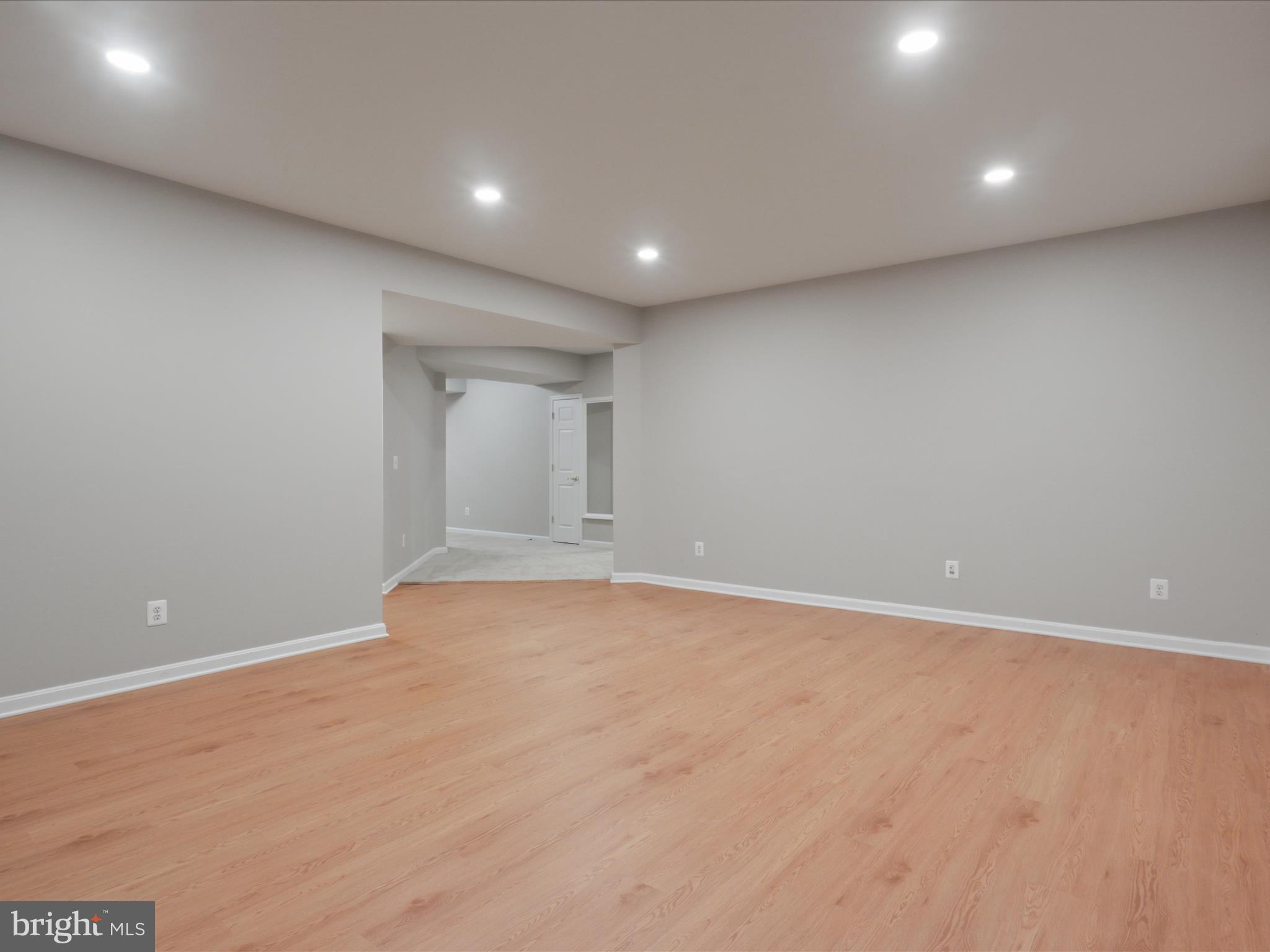 SULLY MANOR - Residential Lease