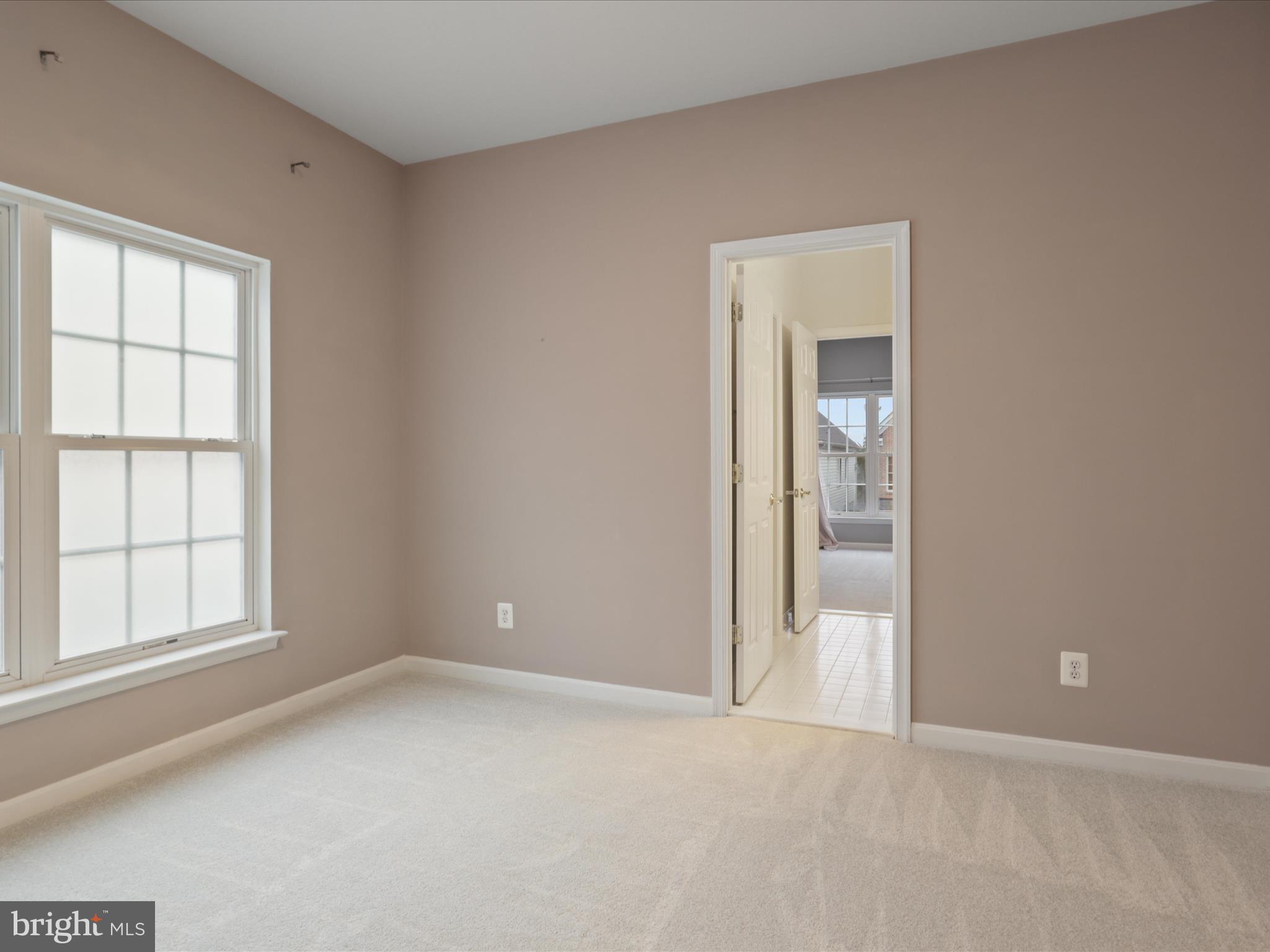 SULLY MANOR - Residential Lease