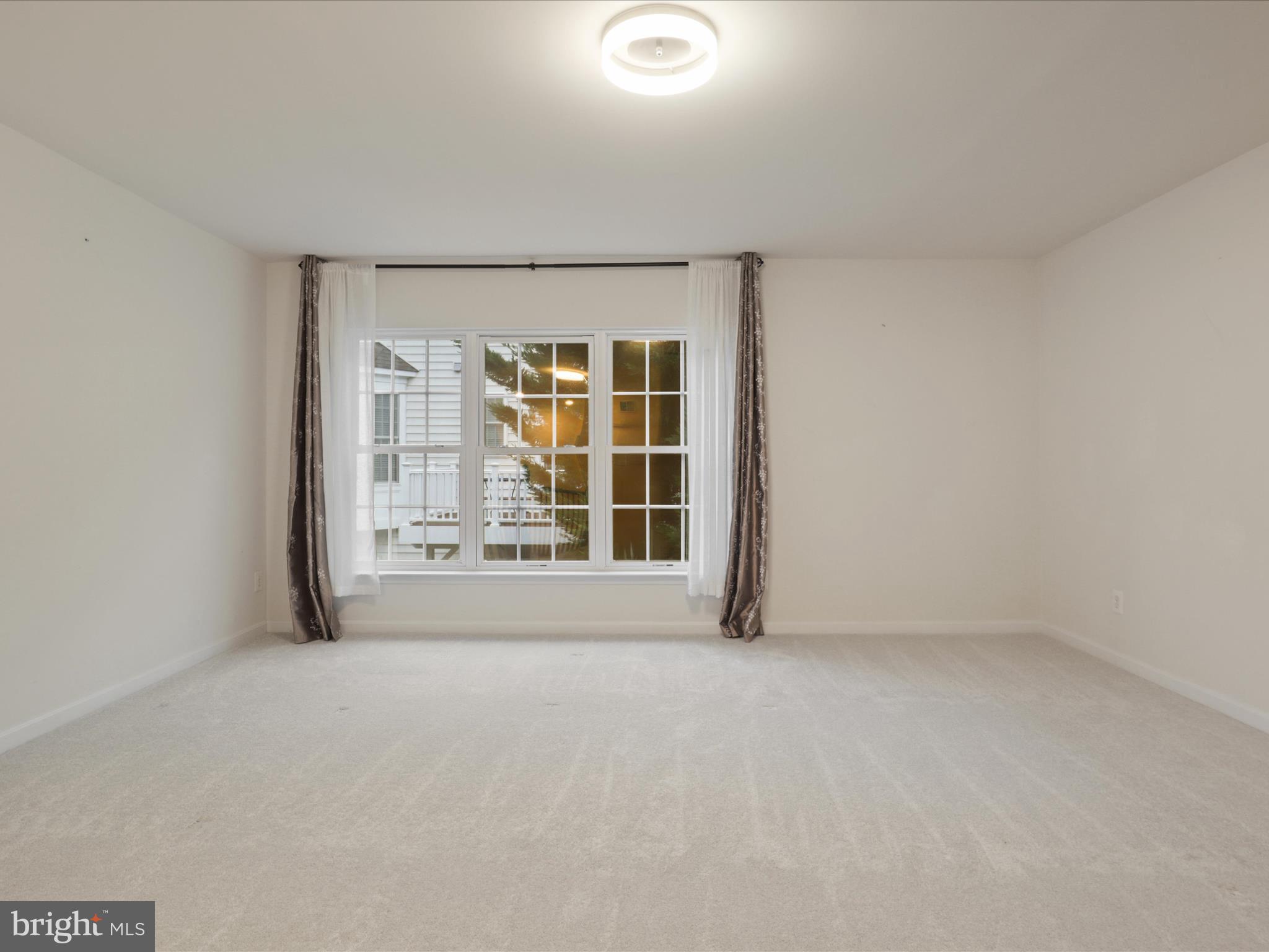 SULLY MANOR - Residential Lease