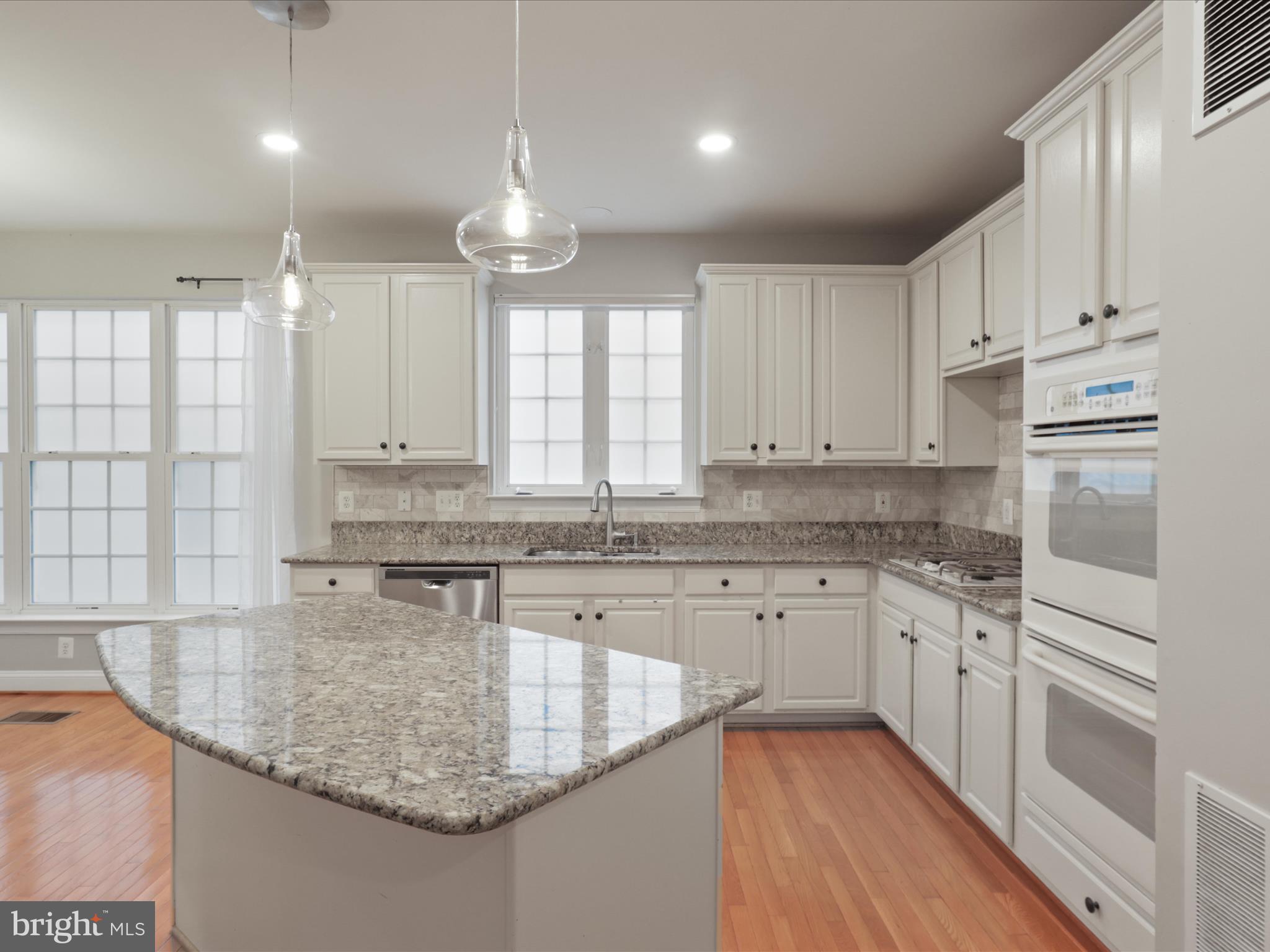 SULLY MANOR - Residential Lease