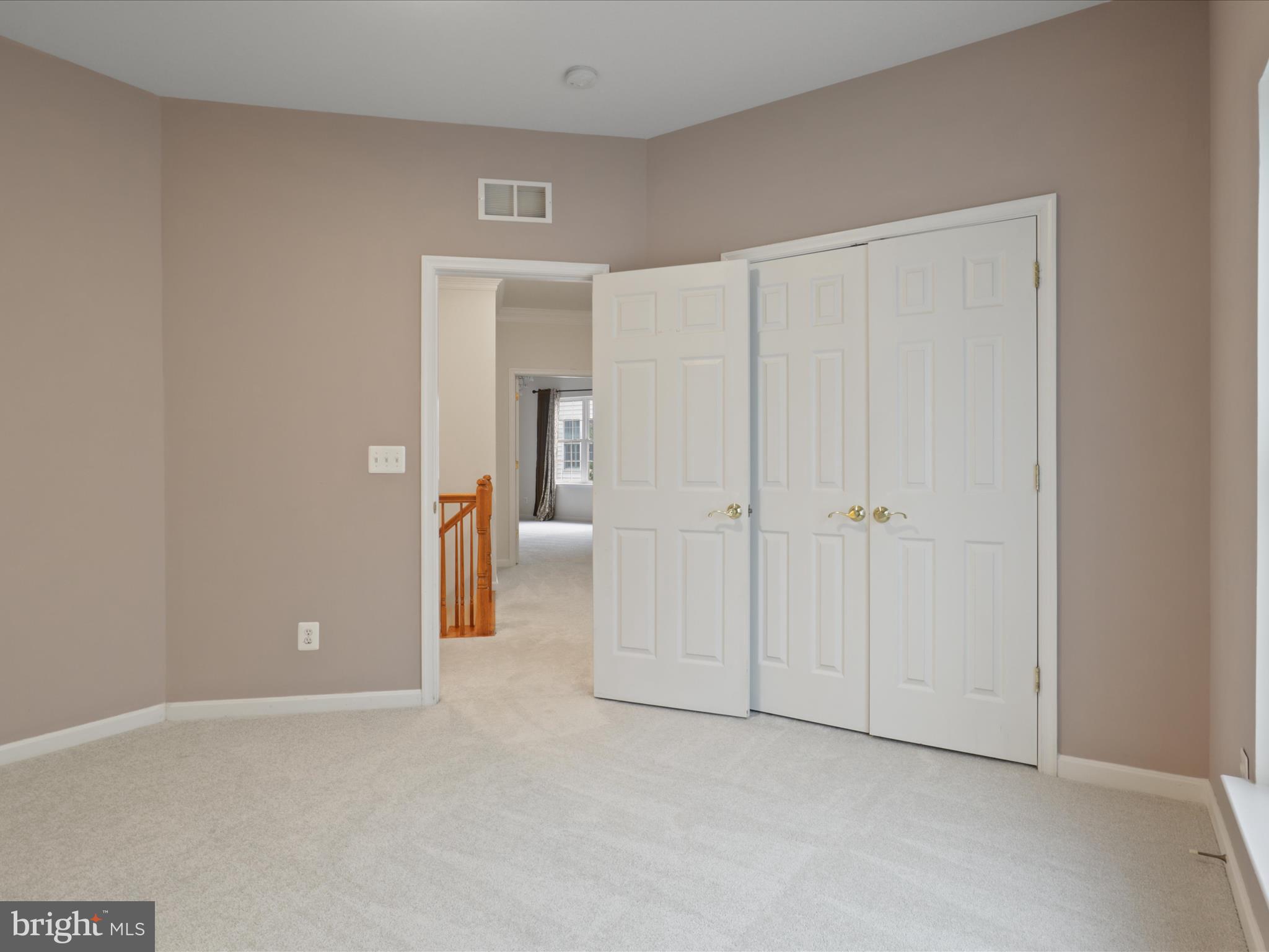 SULLY MANOR - Residential Lease