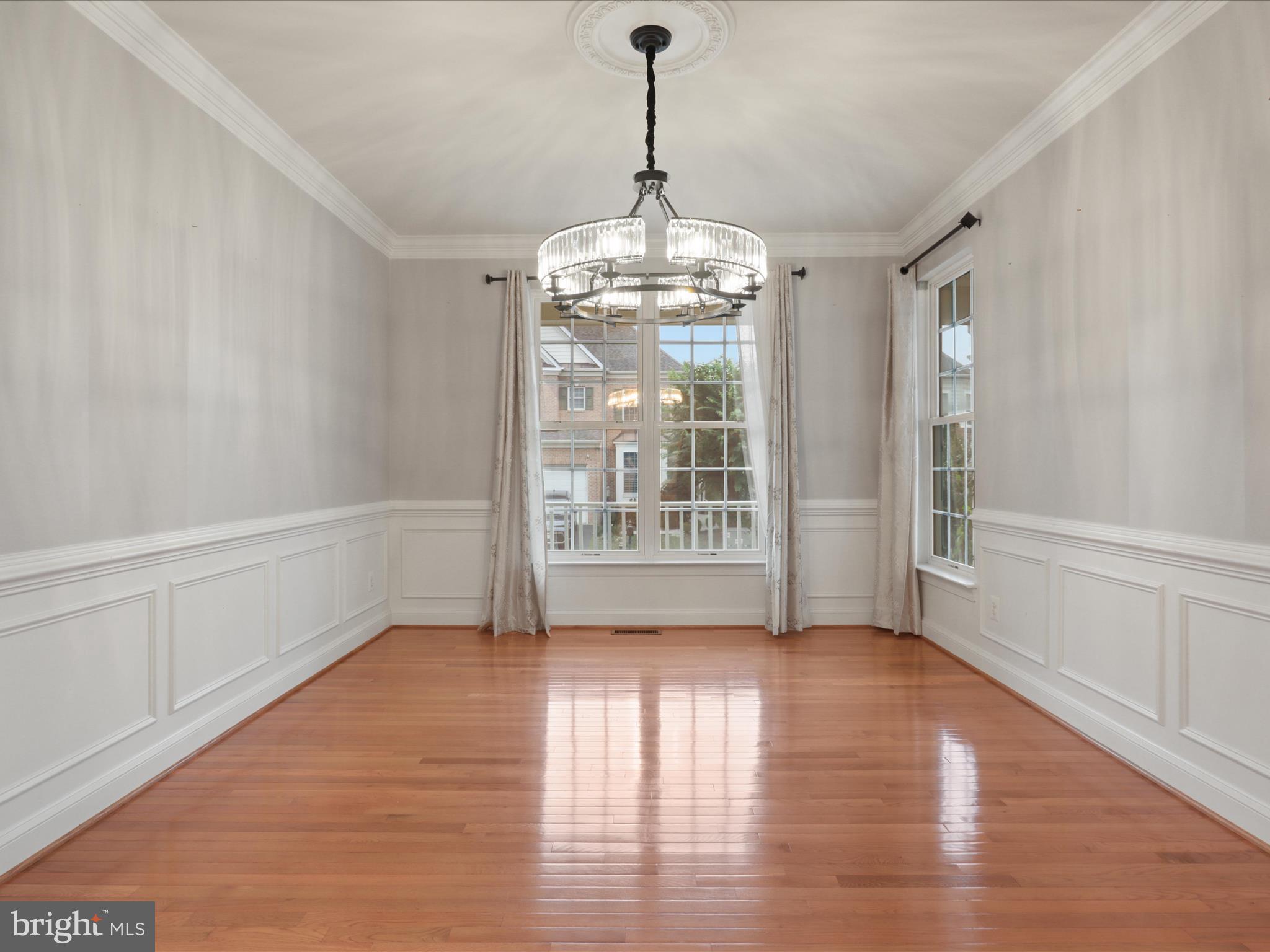 SULLY MANOR - Residential Lease