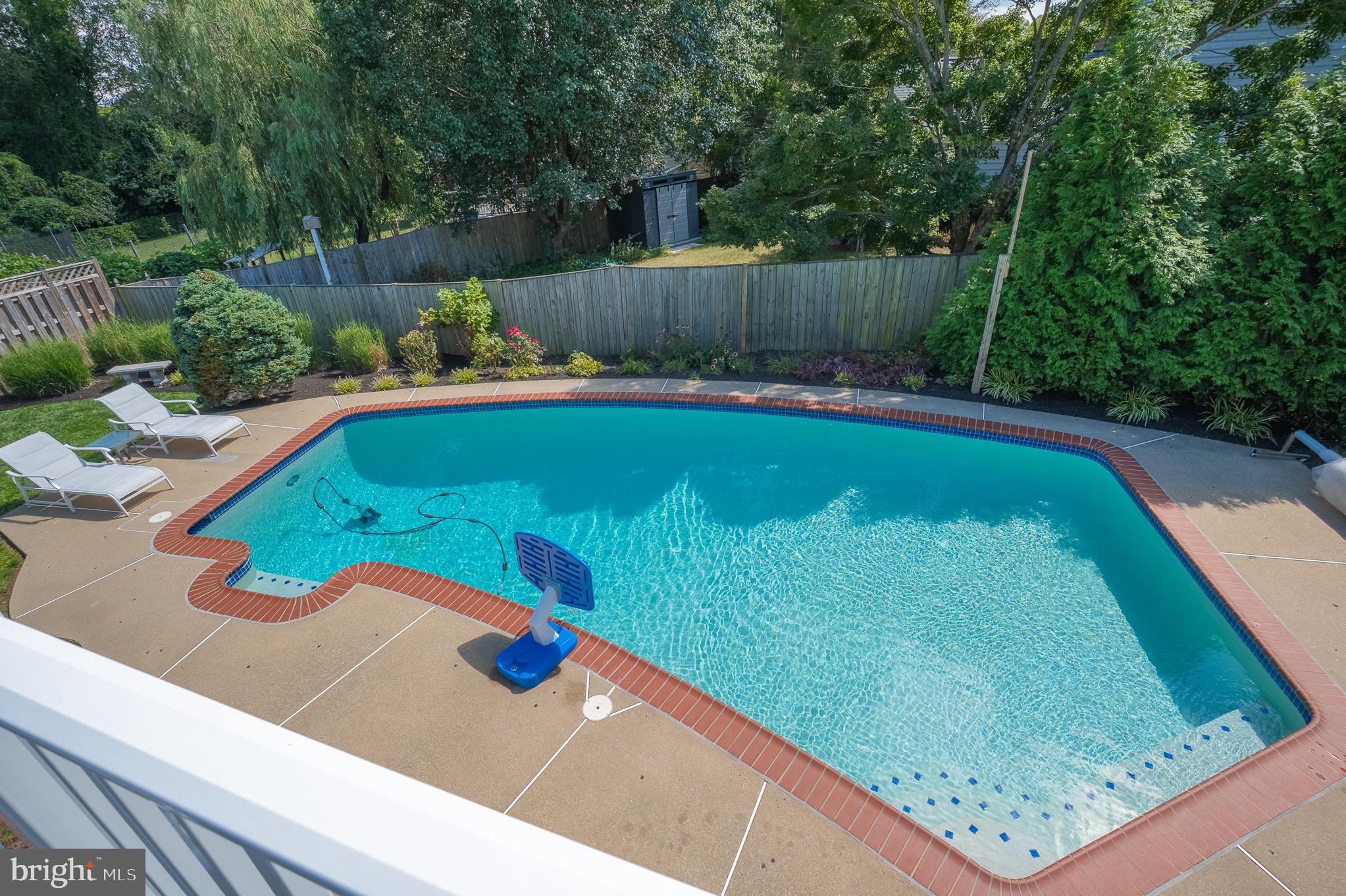 OAK SPRINGS - Residential Lease