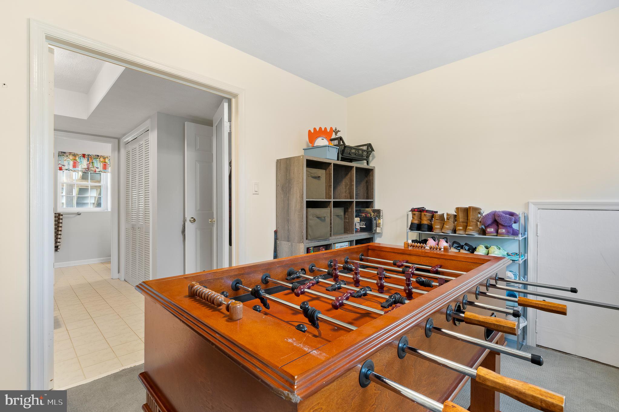 OAK SPRINGS - Residential Lease