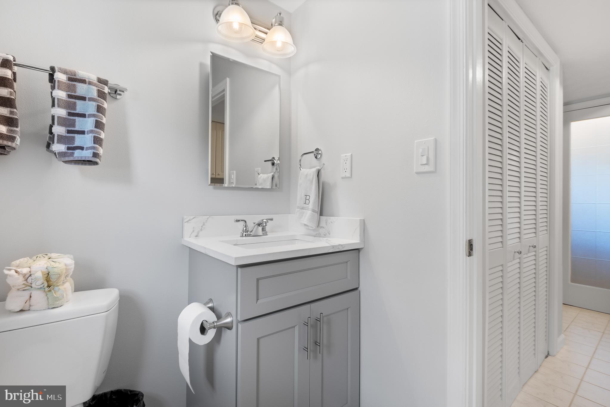 OAK SPRINGS - Residential Lease