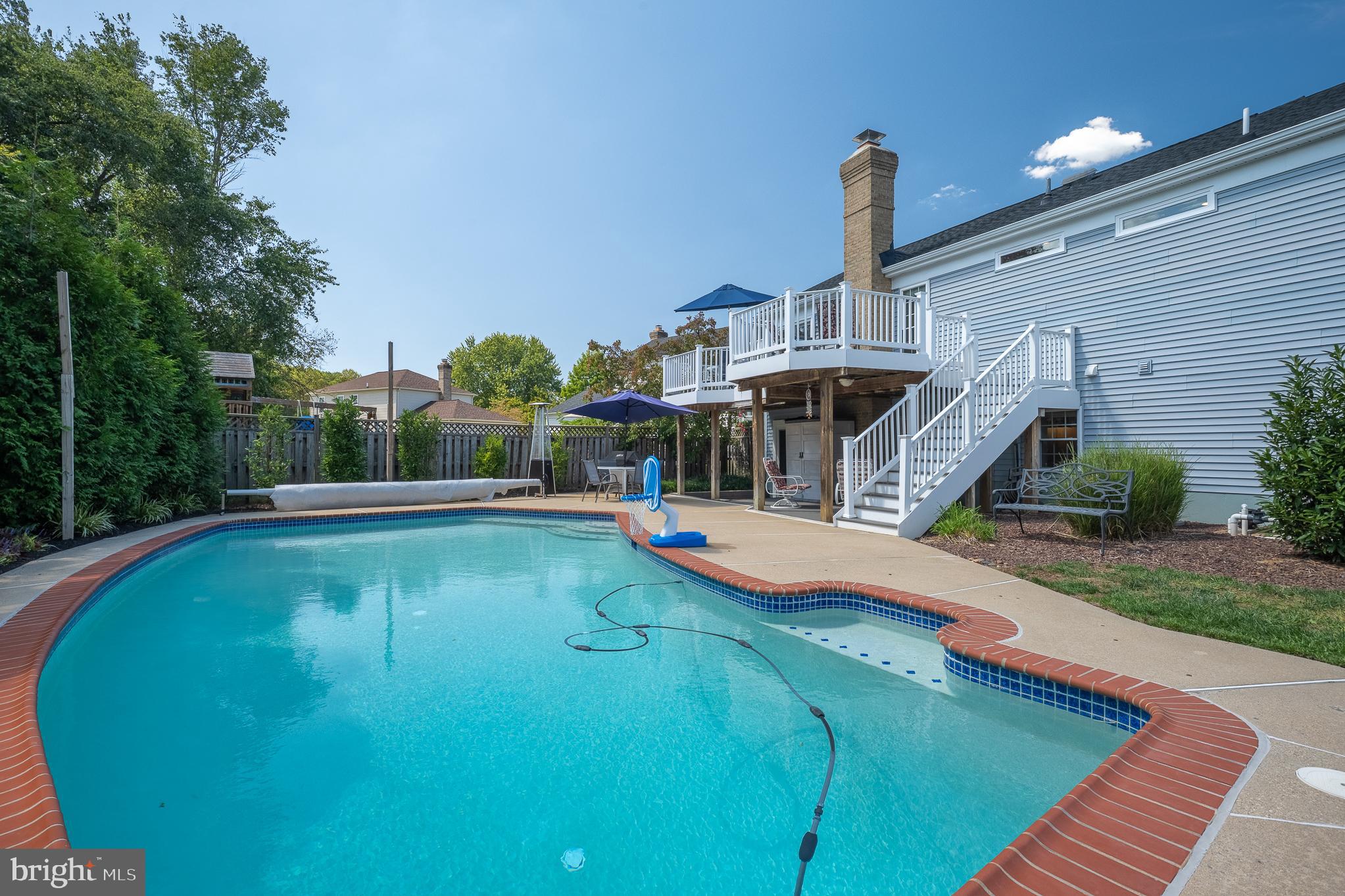 OAK SPRINGS - Residential Lease