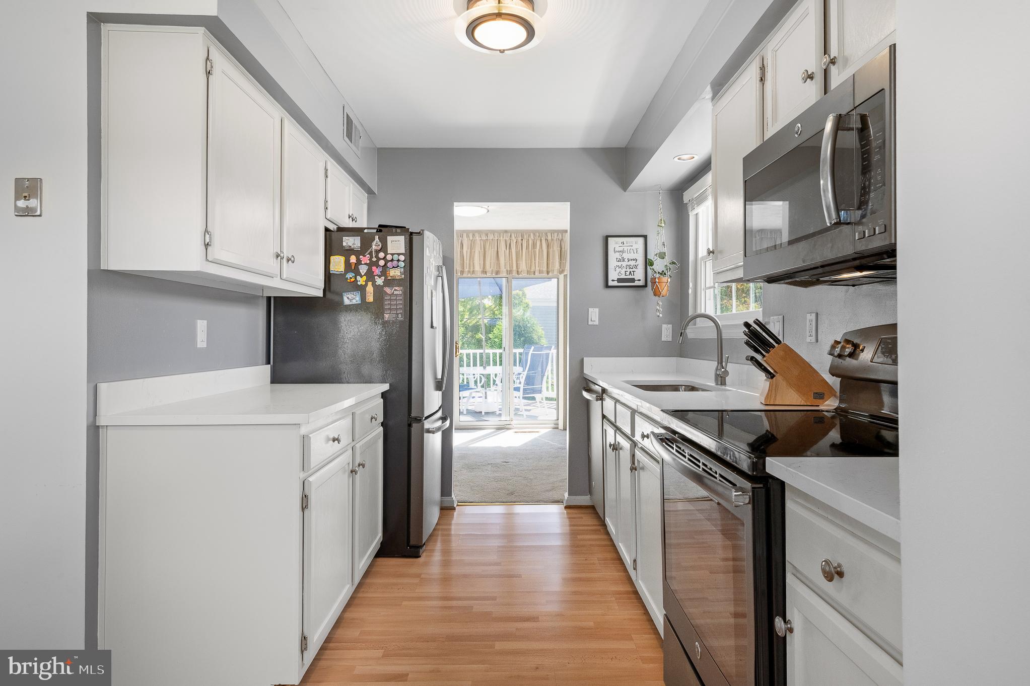 OAK SPRINGS - Residential Lease