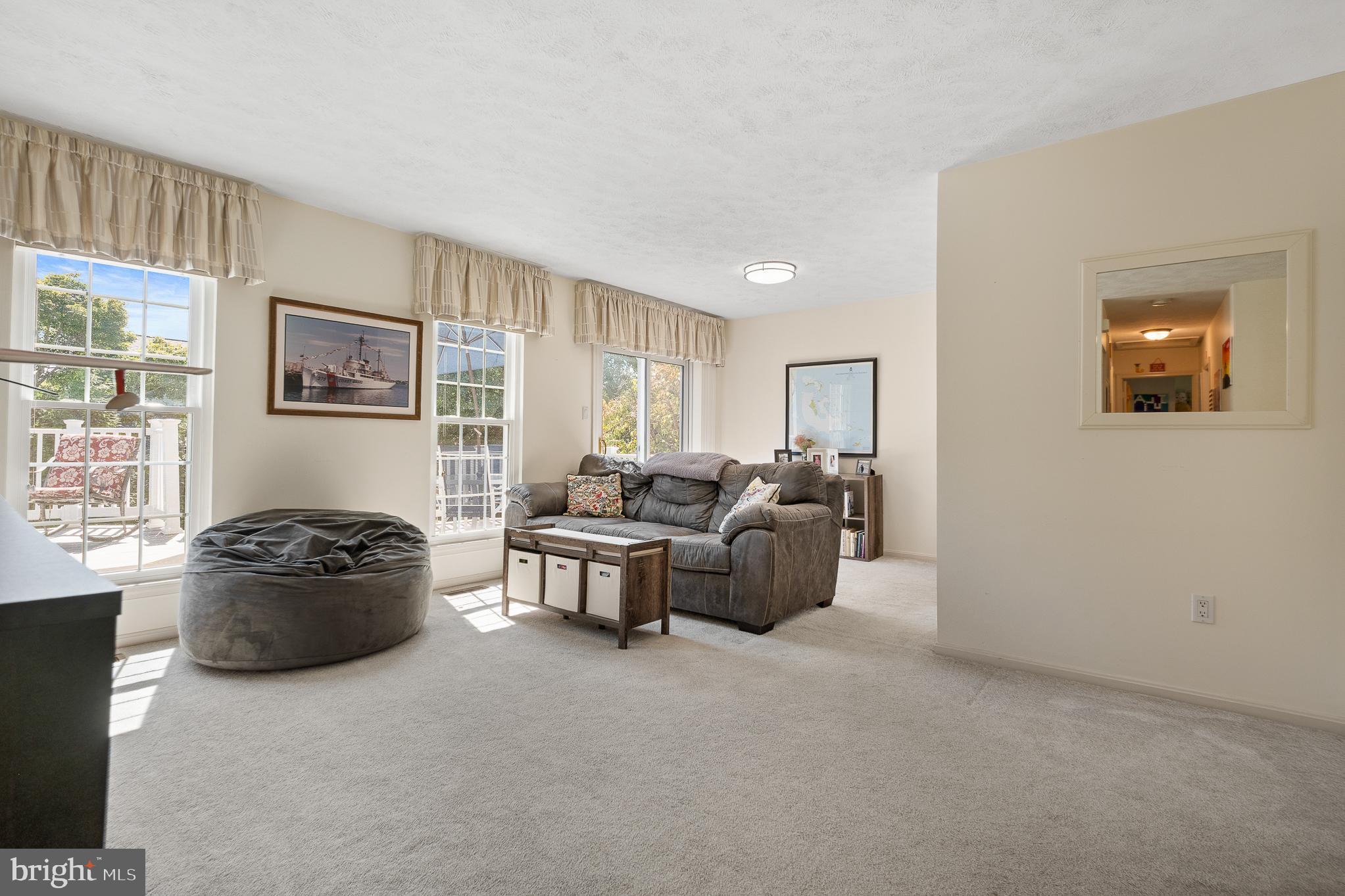 OAK SPRINGS - Residential Lease