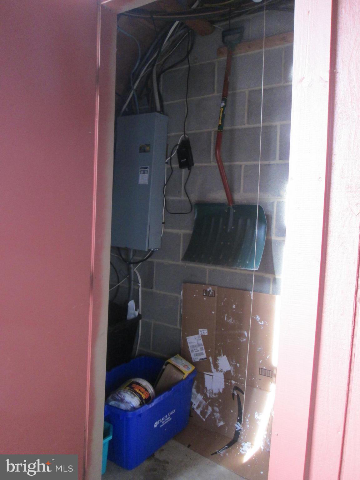 SEQUOYAH - Residential