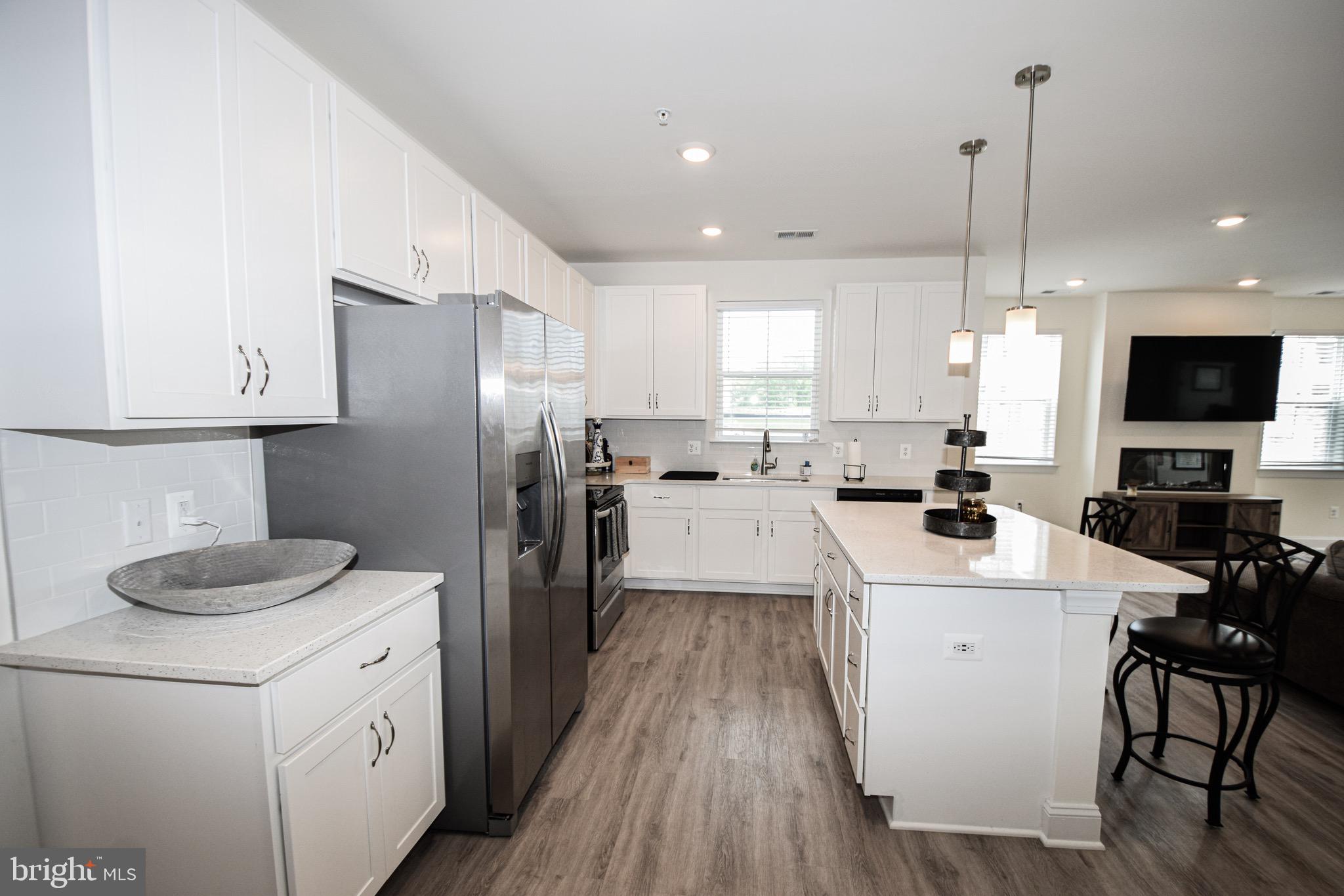 403 BOLD RULER COURT 208