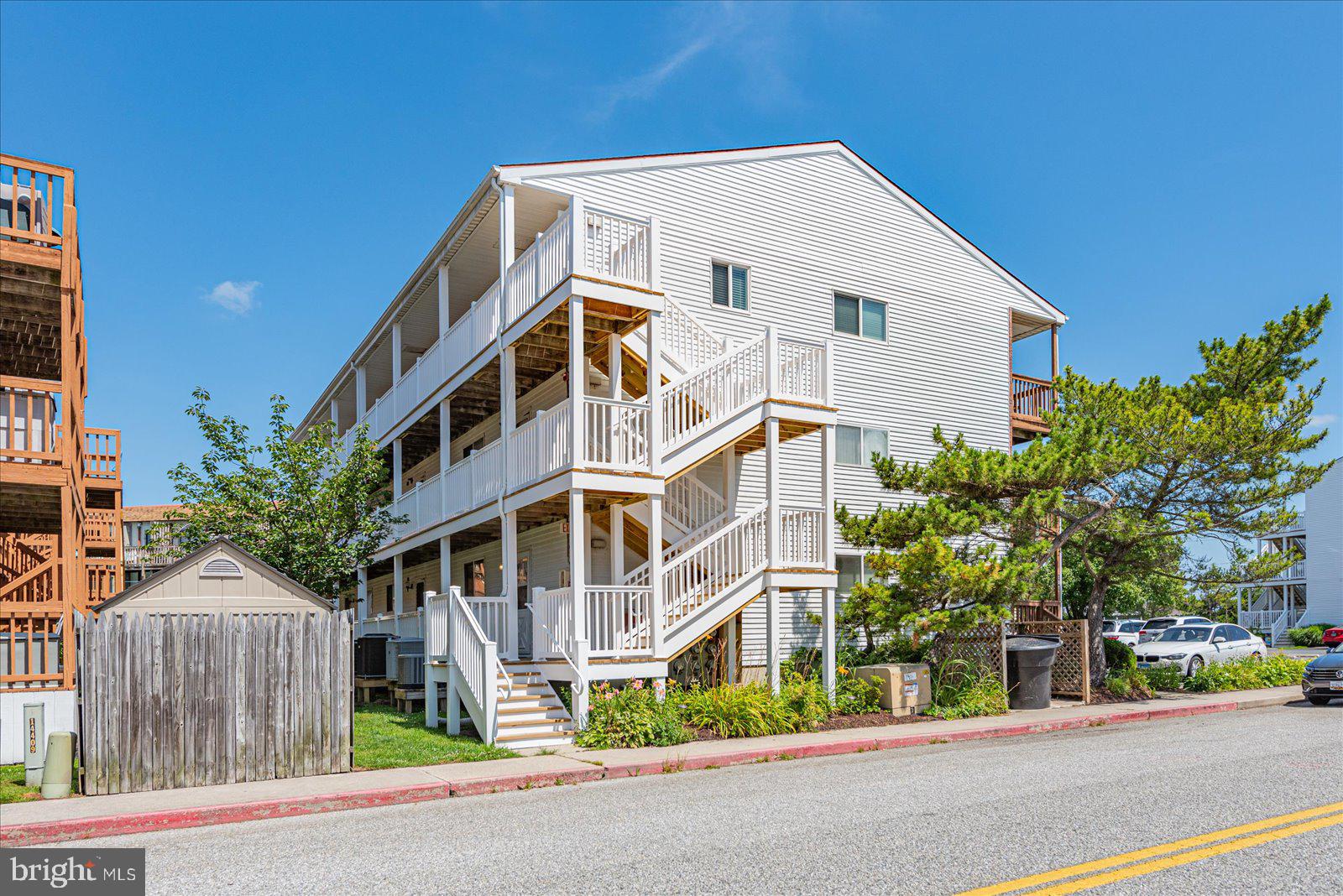 CAINE WOODS - Residential