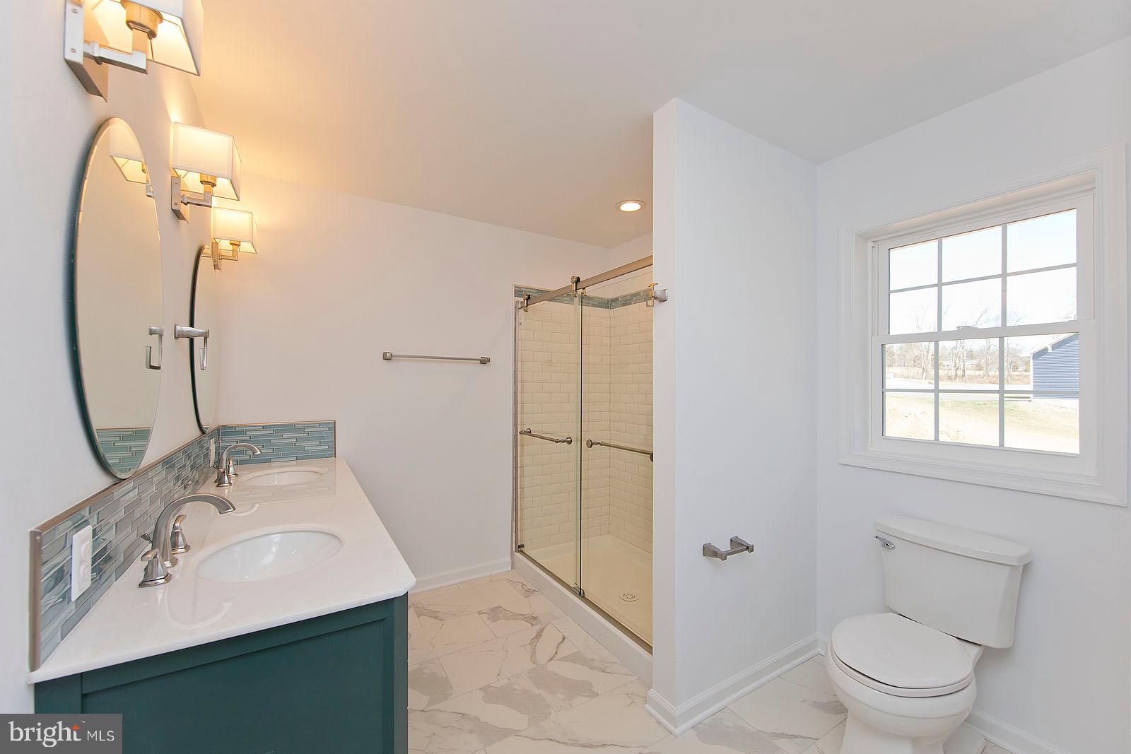 LAKE HOLIDAY ESTATES - Residential