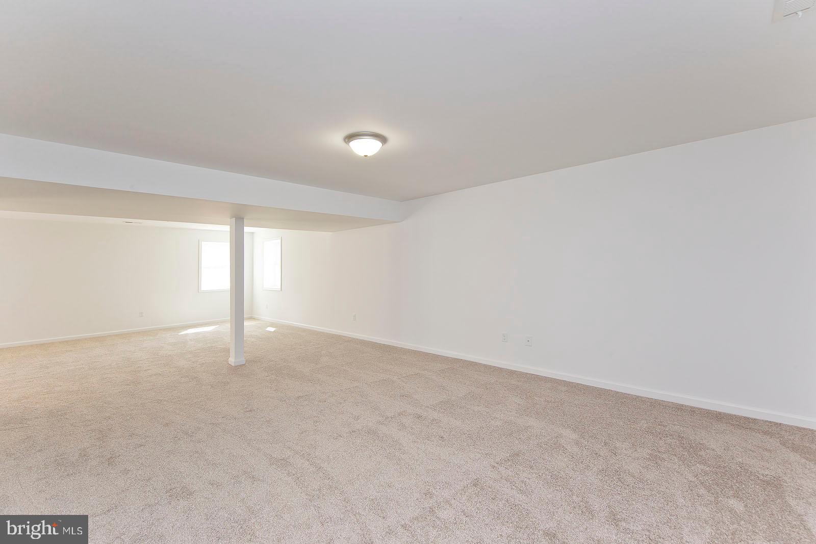 LAKE HOLIDAY ESTATES - Residential