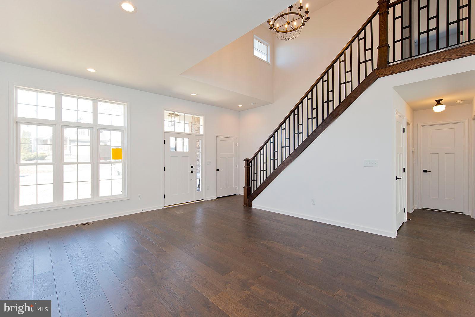 LAKE HOLIDAY ESTATES - Residential