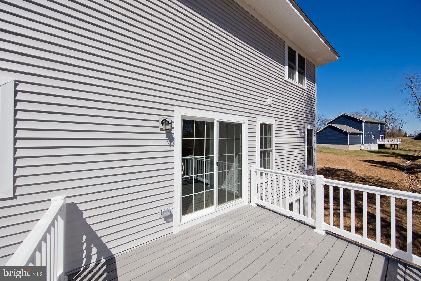 LAKE HOLIDAY ESTATES - Residential