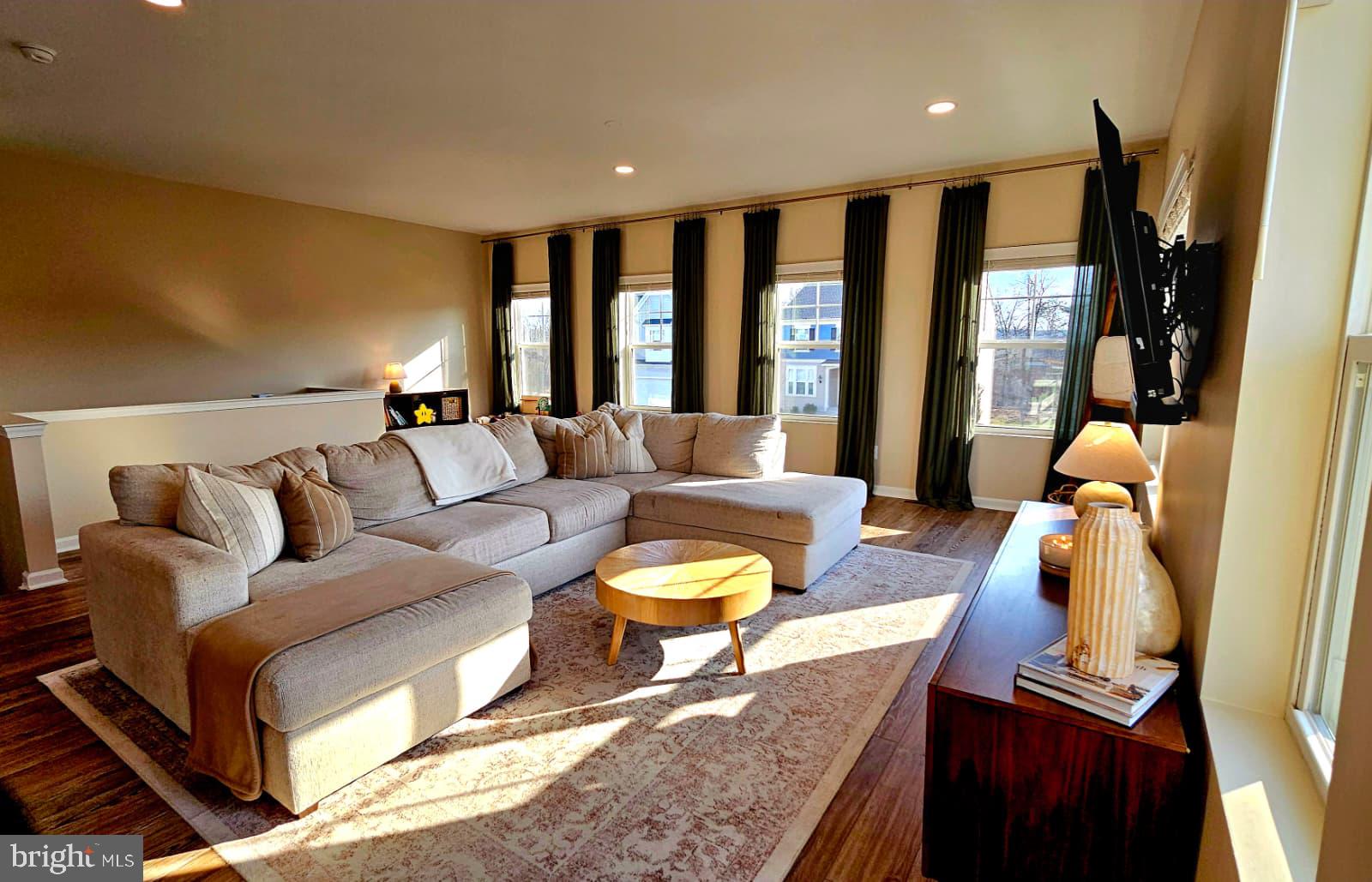 SNOWDEN BRIDGE - Residential