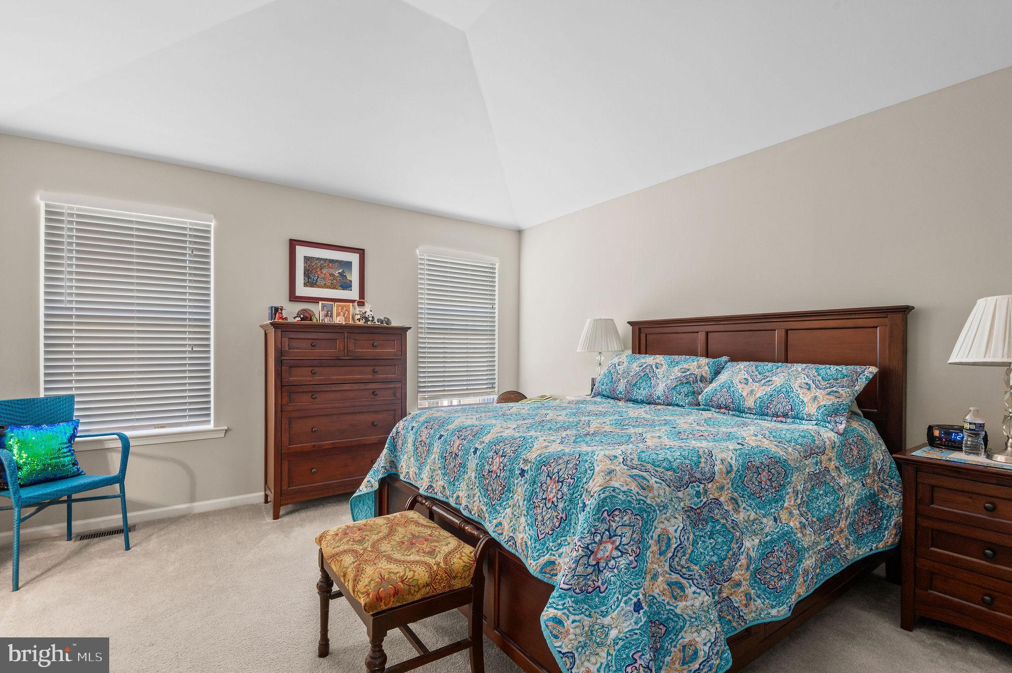 VILL AT COUNTRY VIEW - Residential