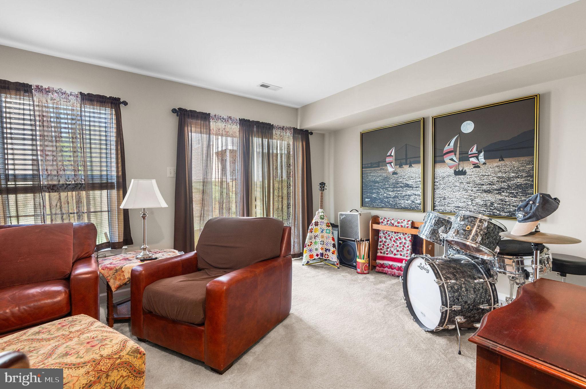 VILL AT COUNTRY VIEW - Residential