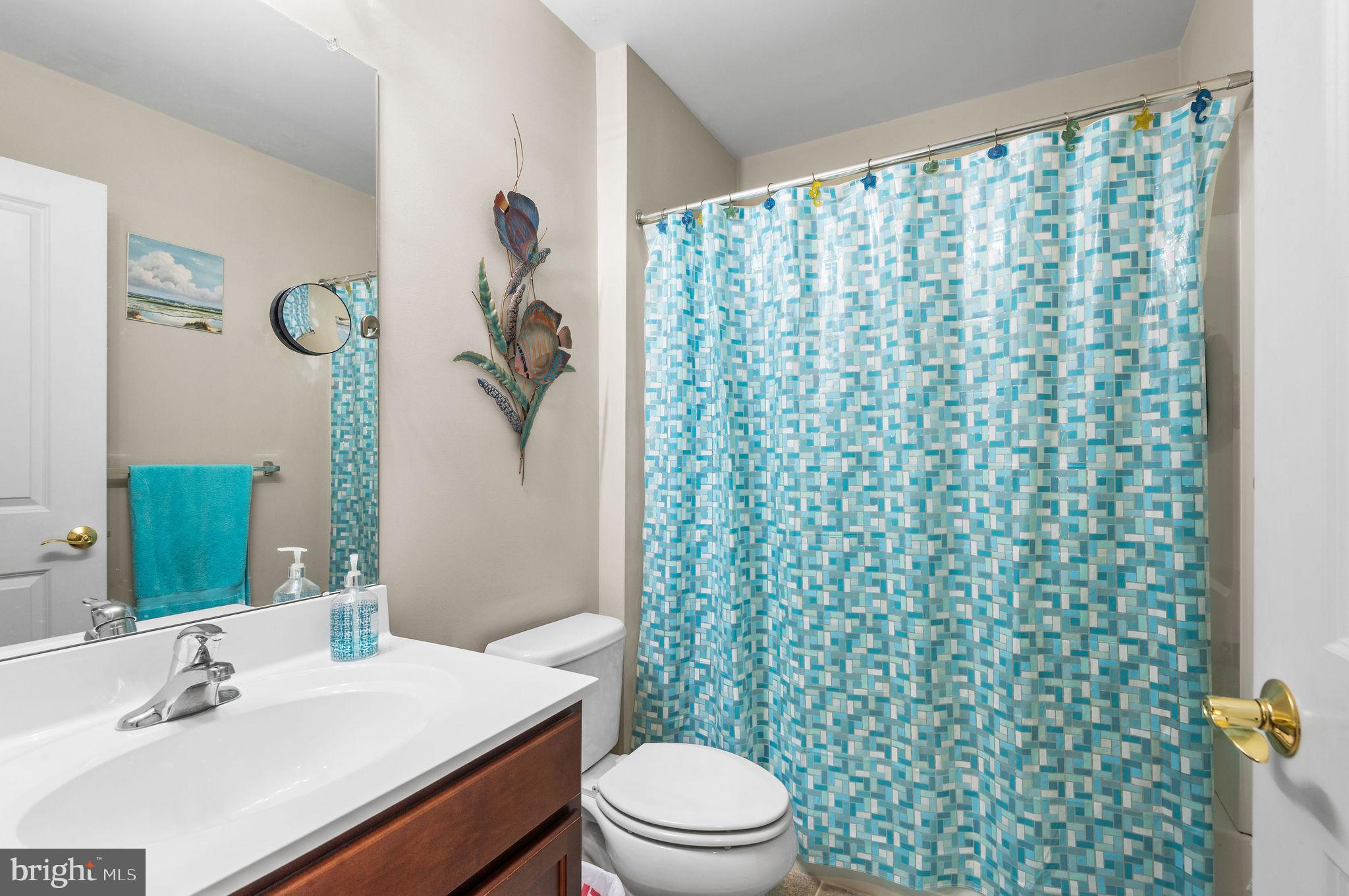 VILL AT COUNTRY VIEW - Residential