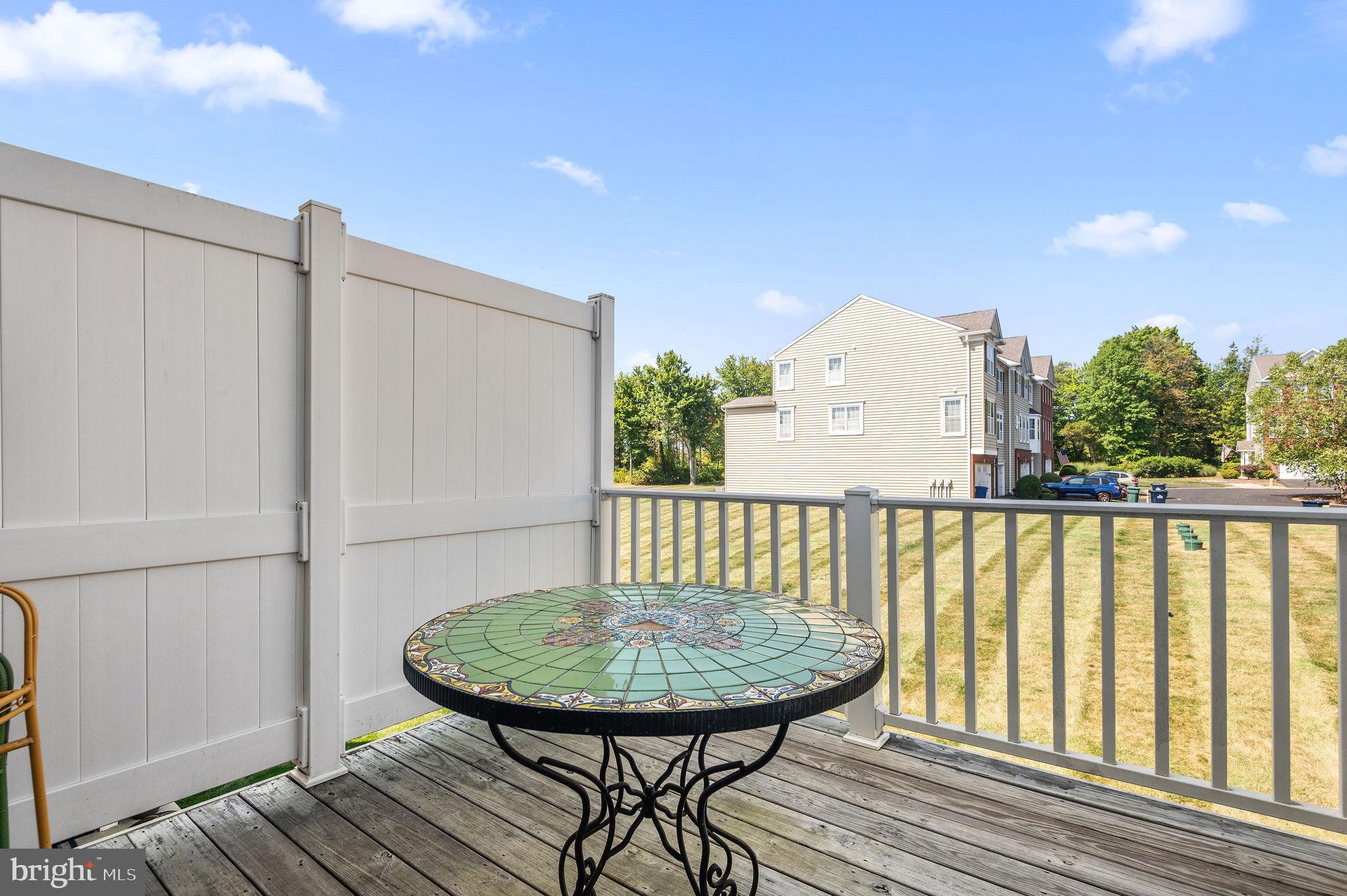 VILL AT COUNTRY VIEW - Residential