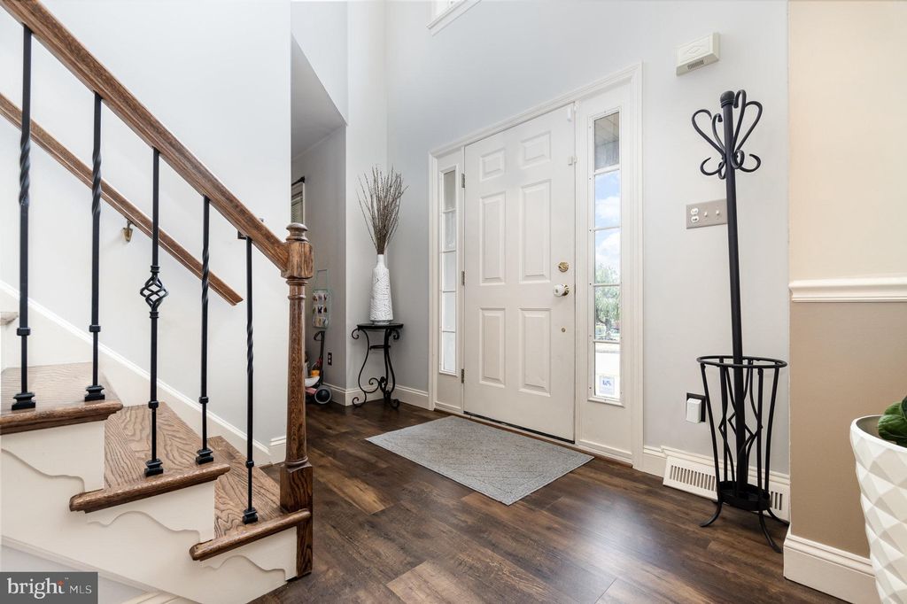 Photo of 22 DUFFIELD DR, LITITZ, PA 17543 (MLS # PALA2035954)