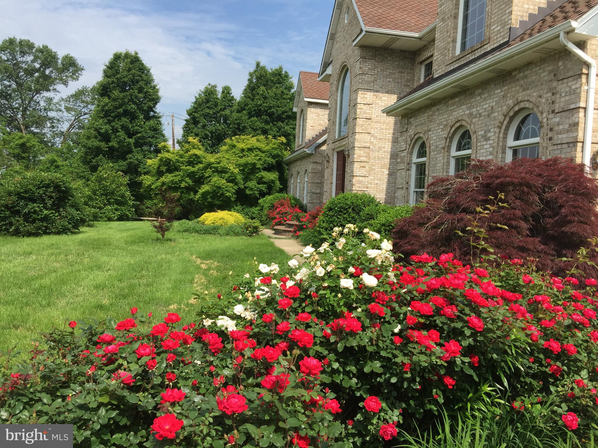 DARNESTOWN OUTSIDE - Residential