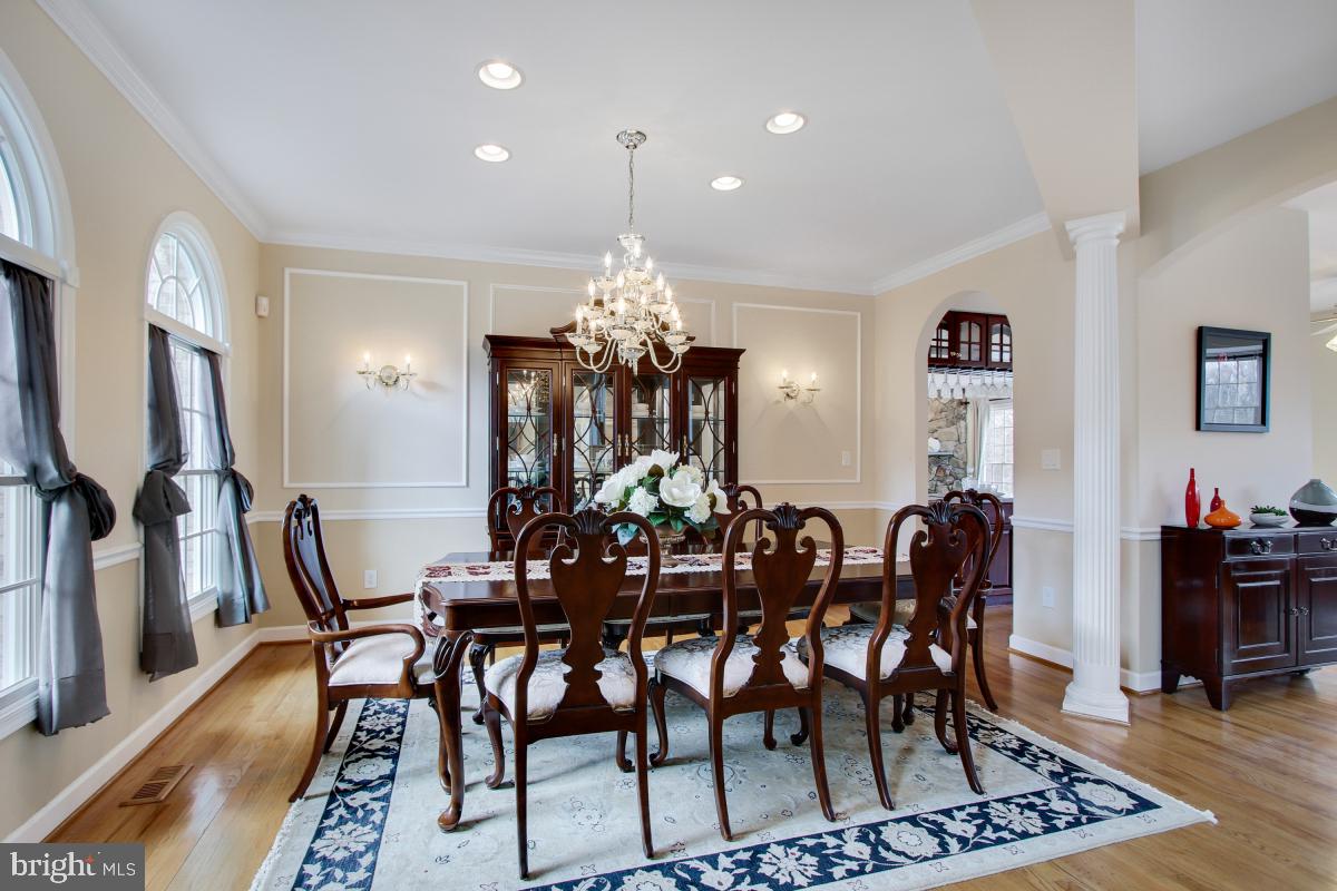 DARNESTOWN OUTSIDE - Residential