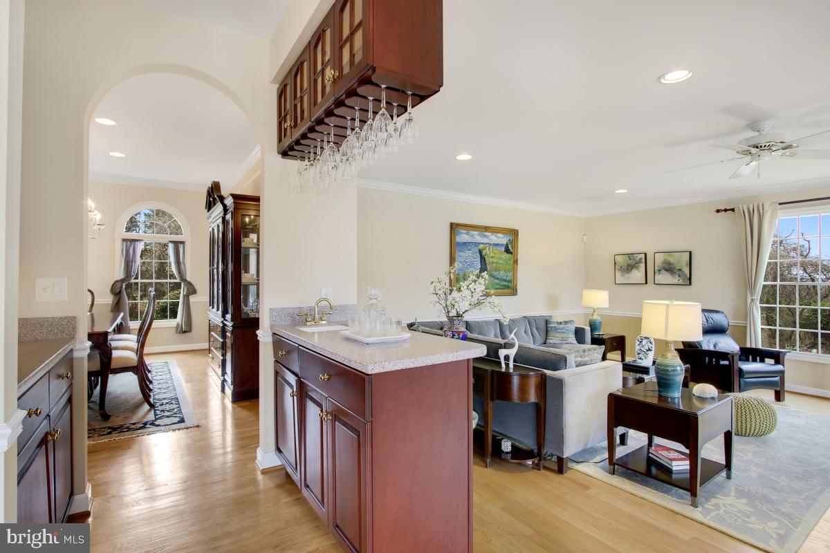 DARNESTOWN OUTSIDE - Residential