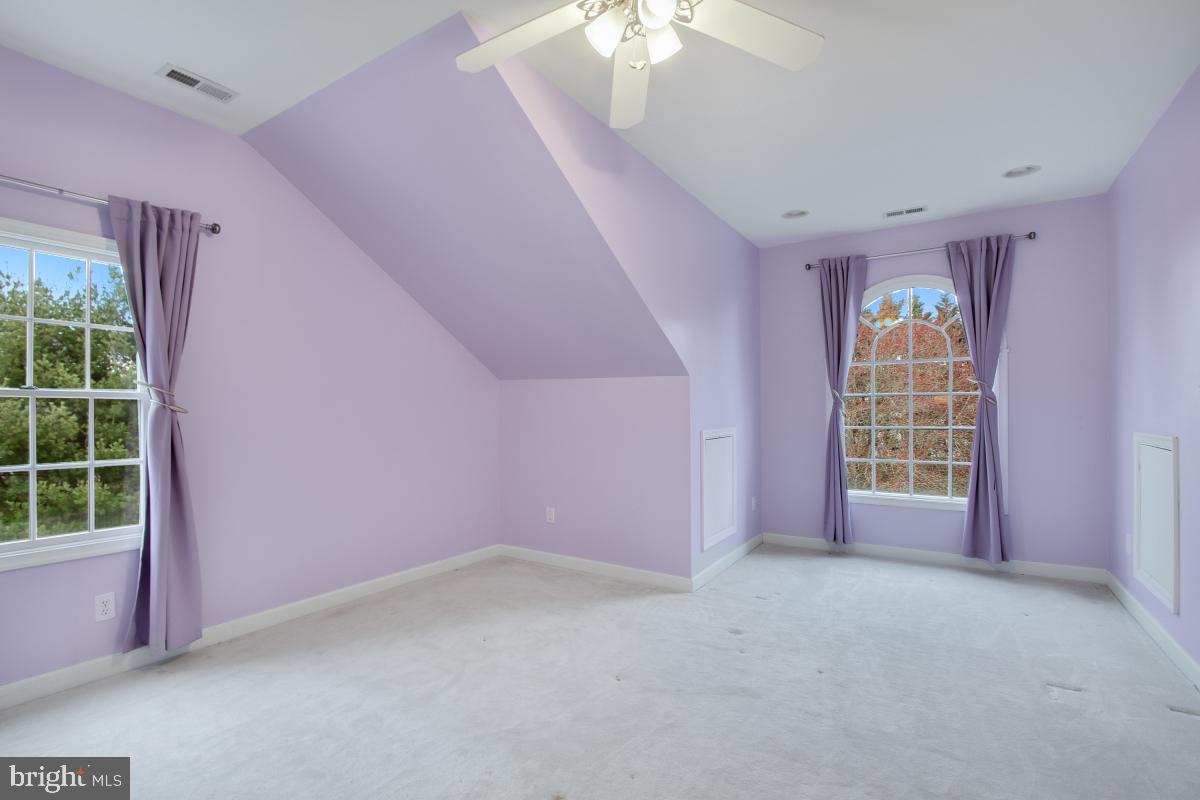 DARNESTOWN OUTSIDE - Residential