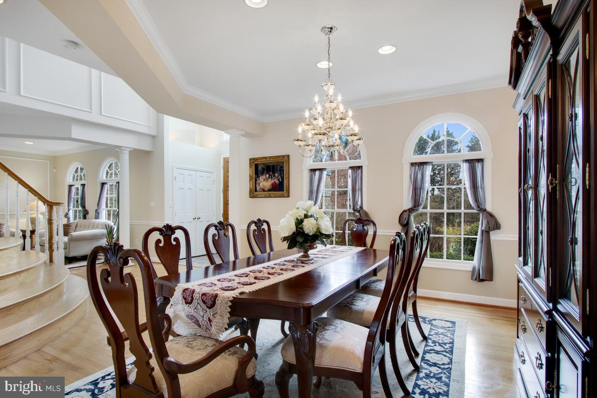 DARNESTOWN OUTSIDE - Residential