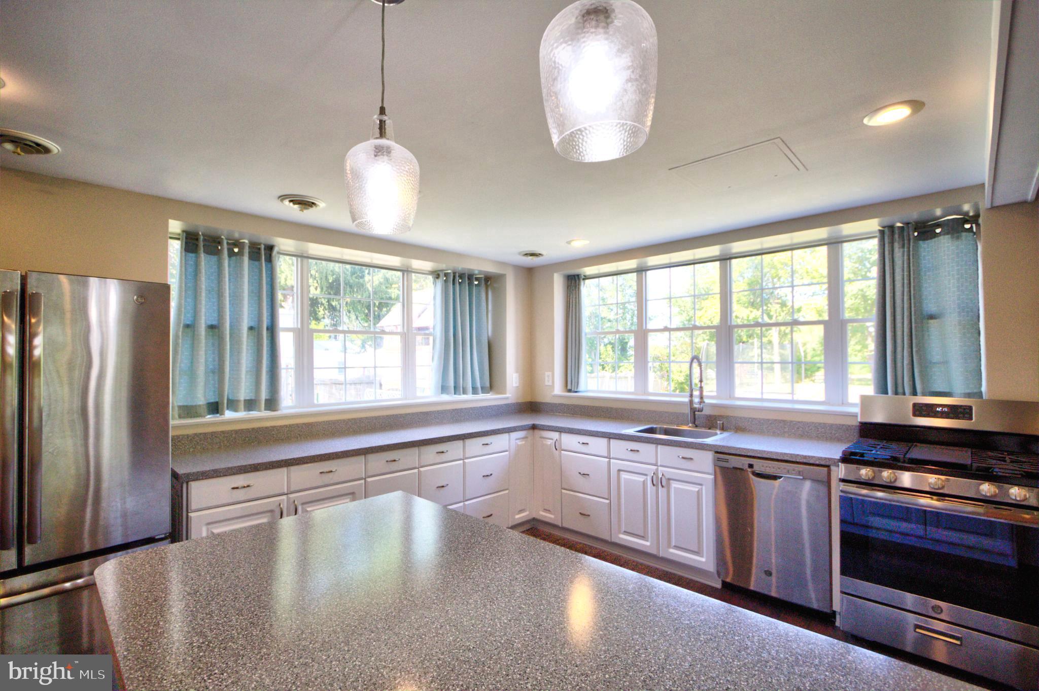 6200 MIDDLEBURG ROAD