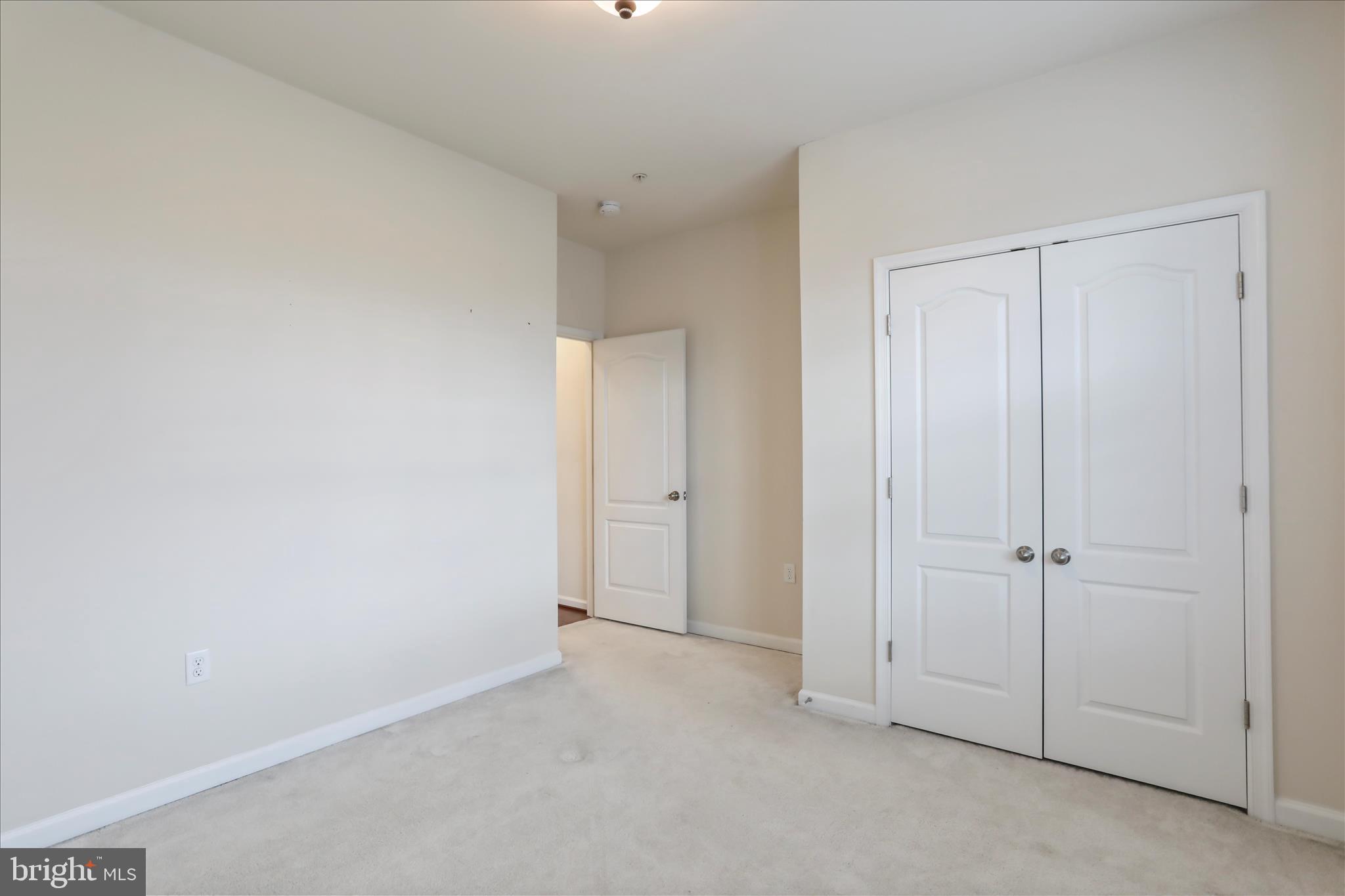 ELMWOOD FARM - Residential