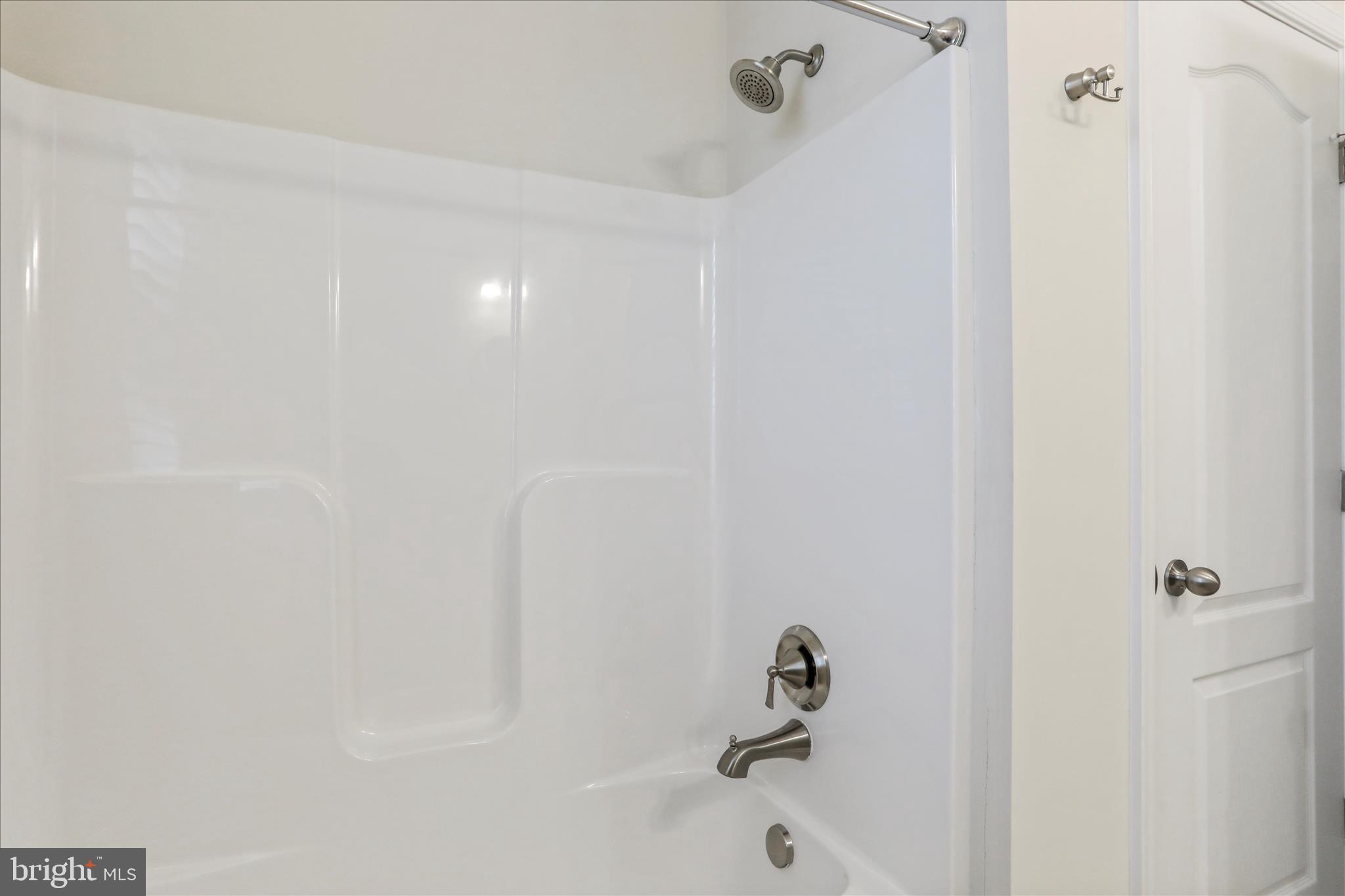 ELMWOOD FARM - Residential