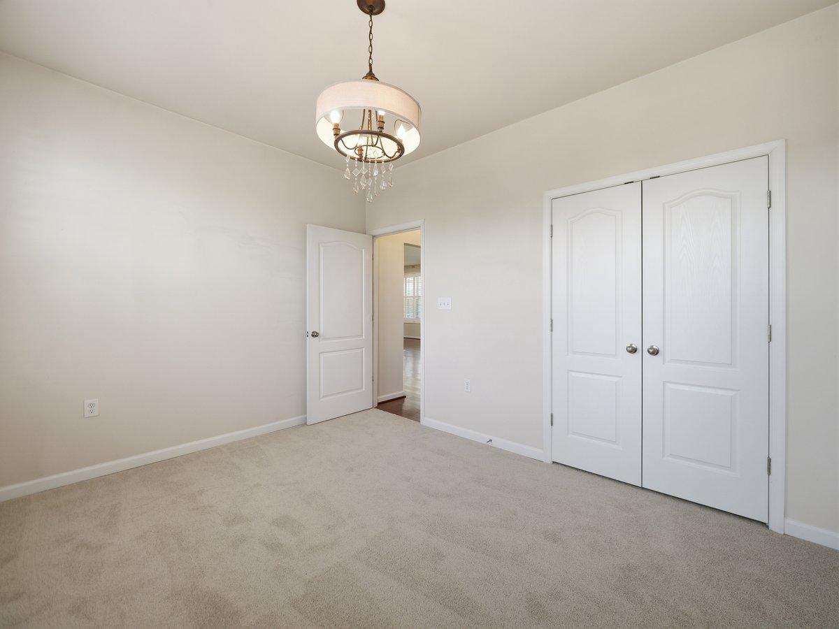 ELMWOOD FARM - Residential