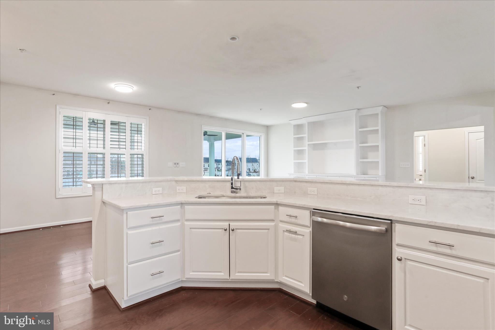 ELMWOOD FARM - Residential