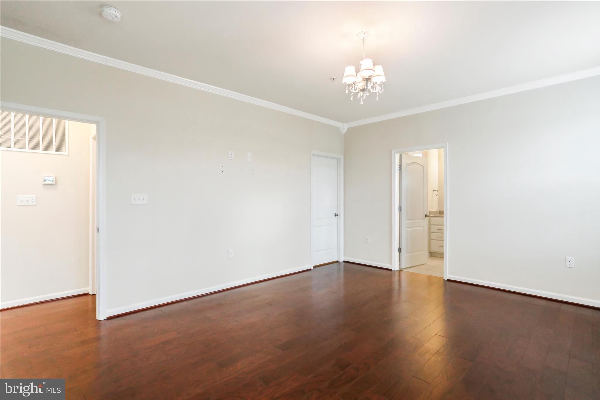 ELMWOOD FARM - Residential