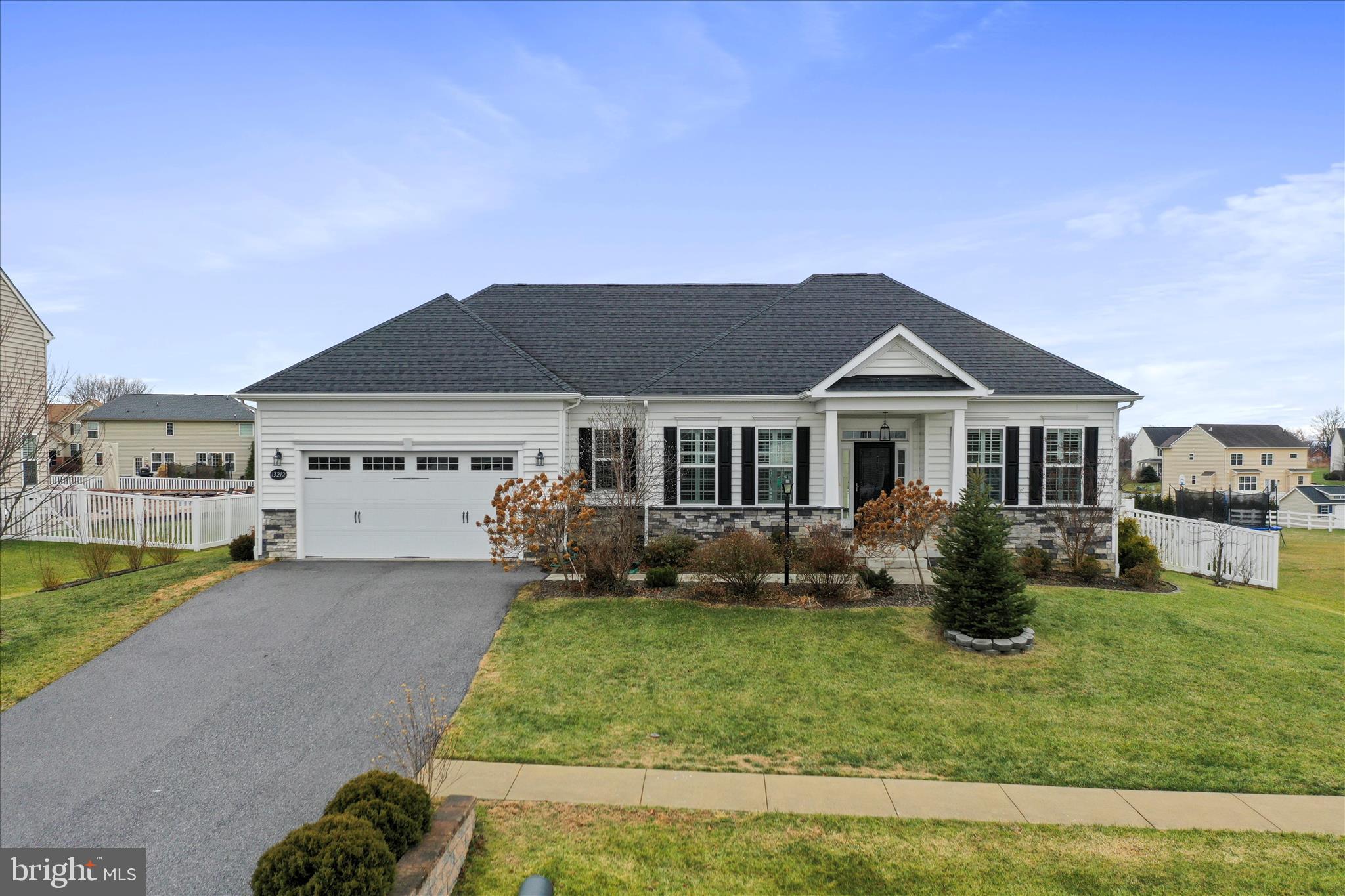 ELMWOOD FARM - Residential