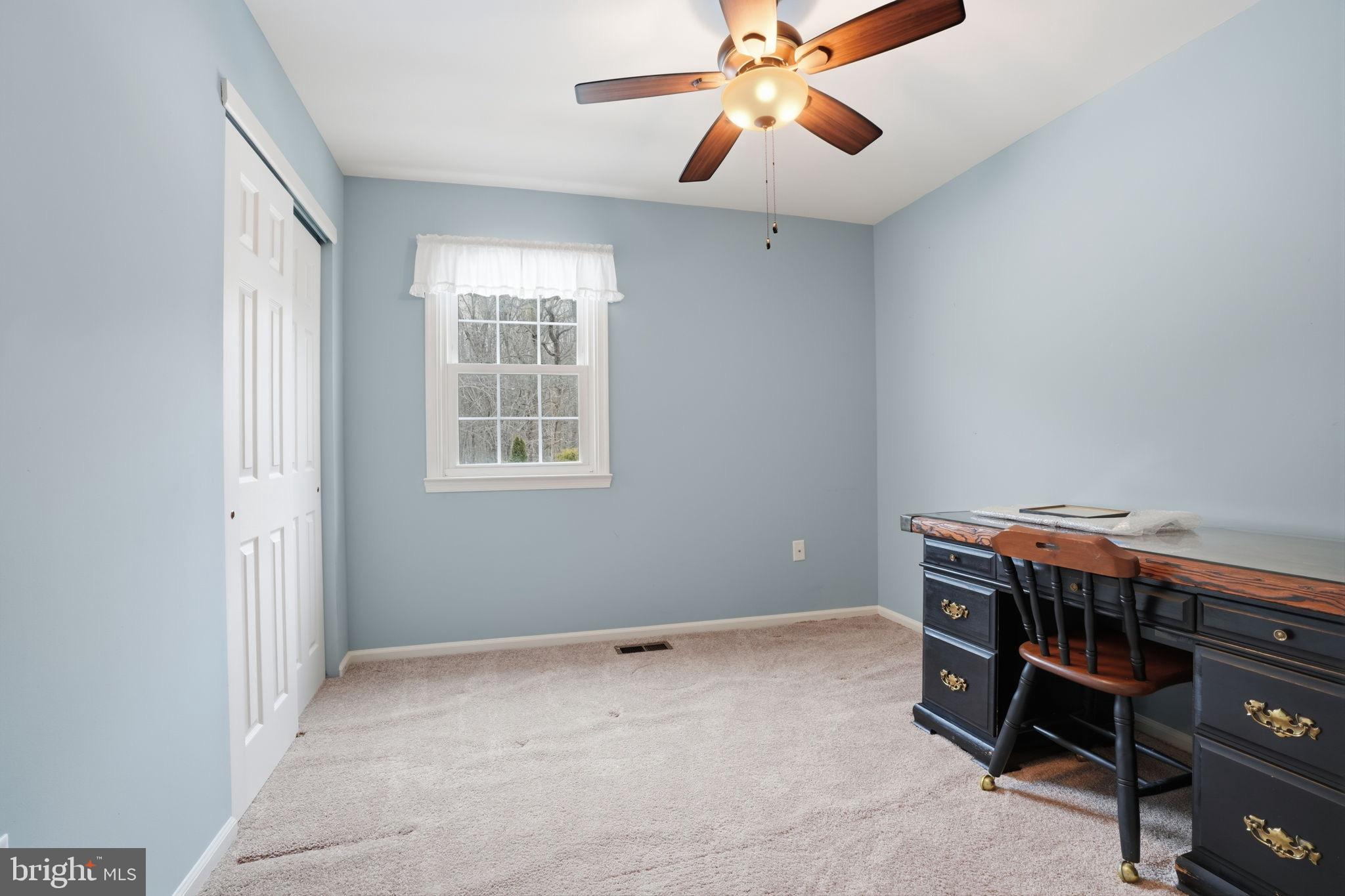 MAPLE POINT - Residential