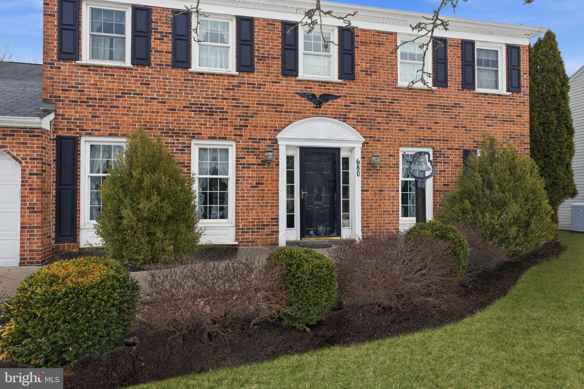 MAPLE POINT - Residential