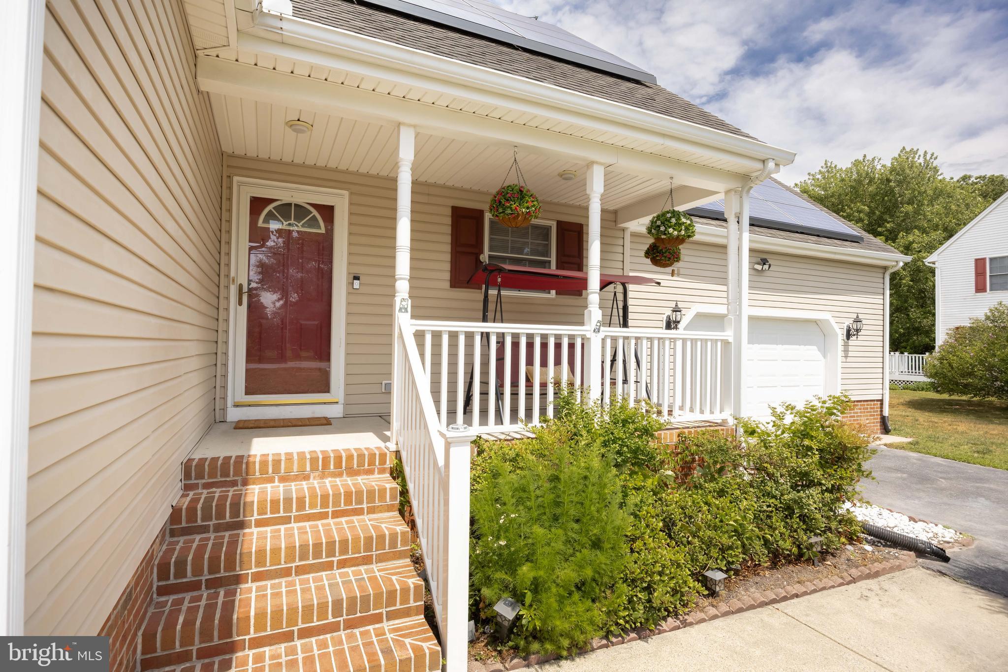 631 E MAIN STREET