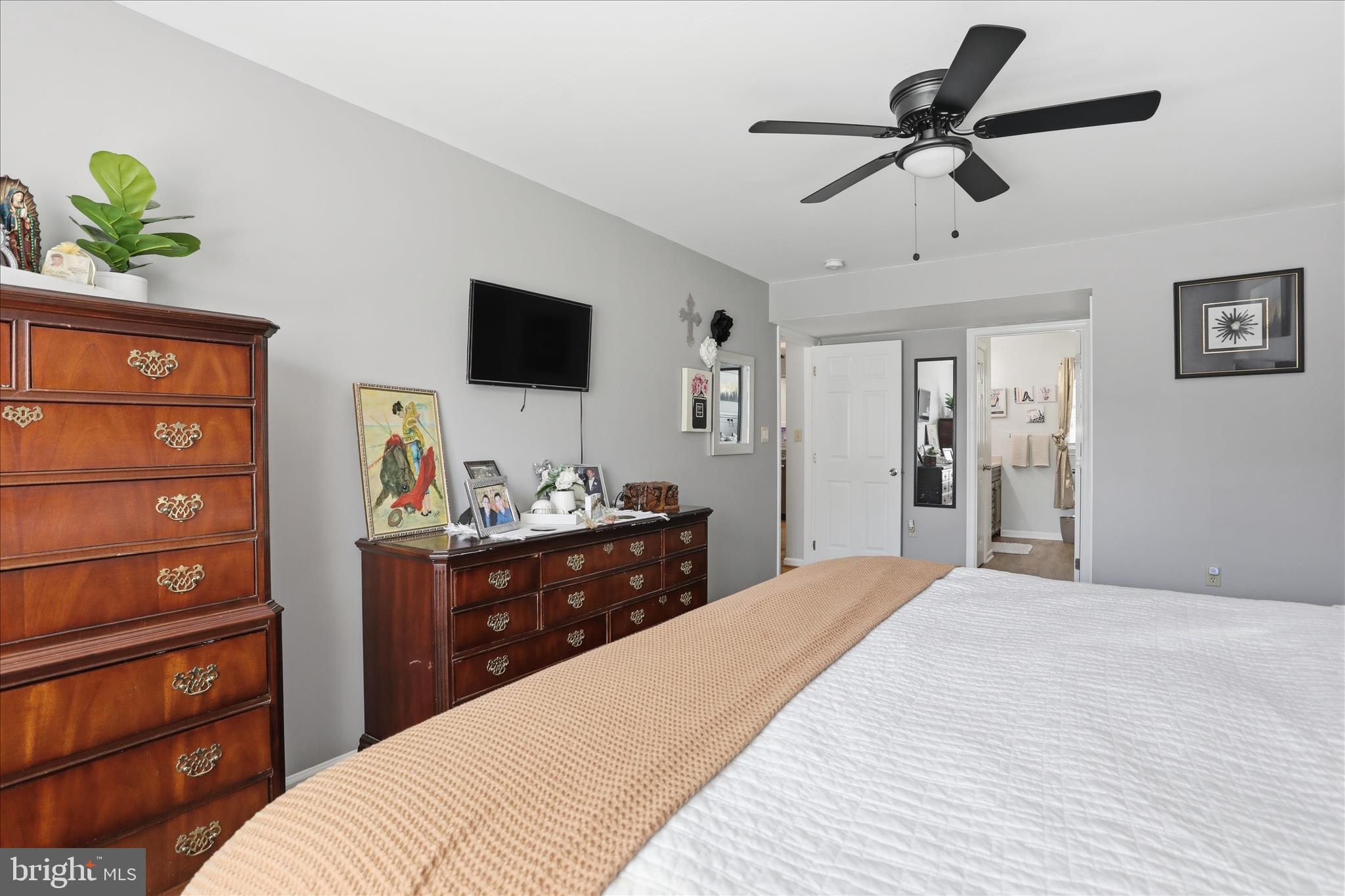 CROSS CREEK - Residential