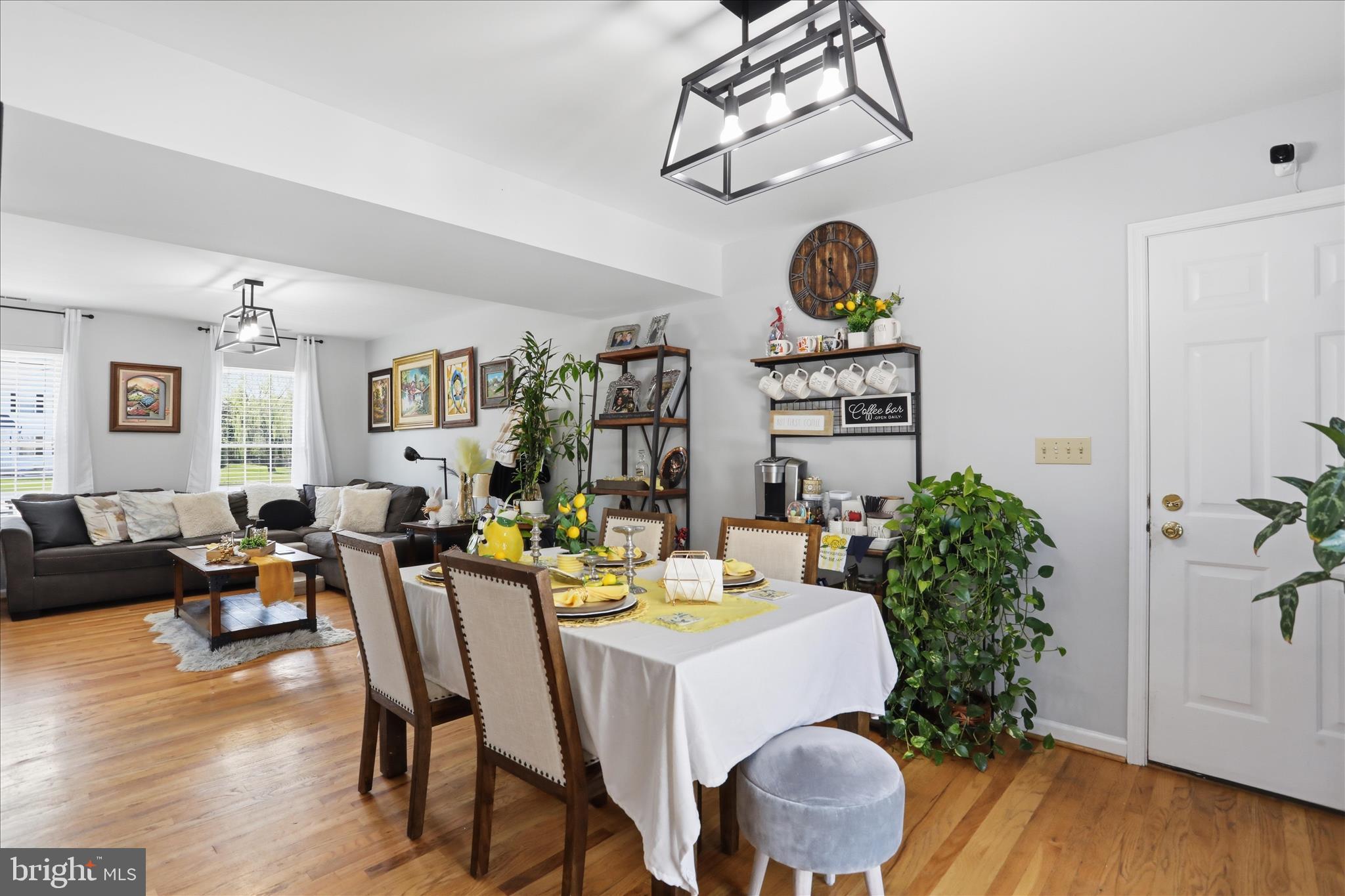 CROSS CREEK - Residential