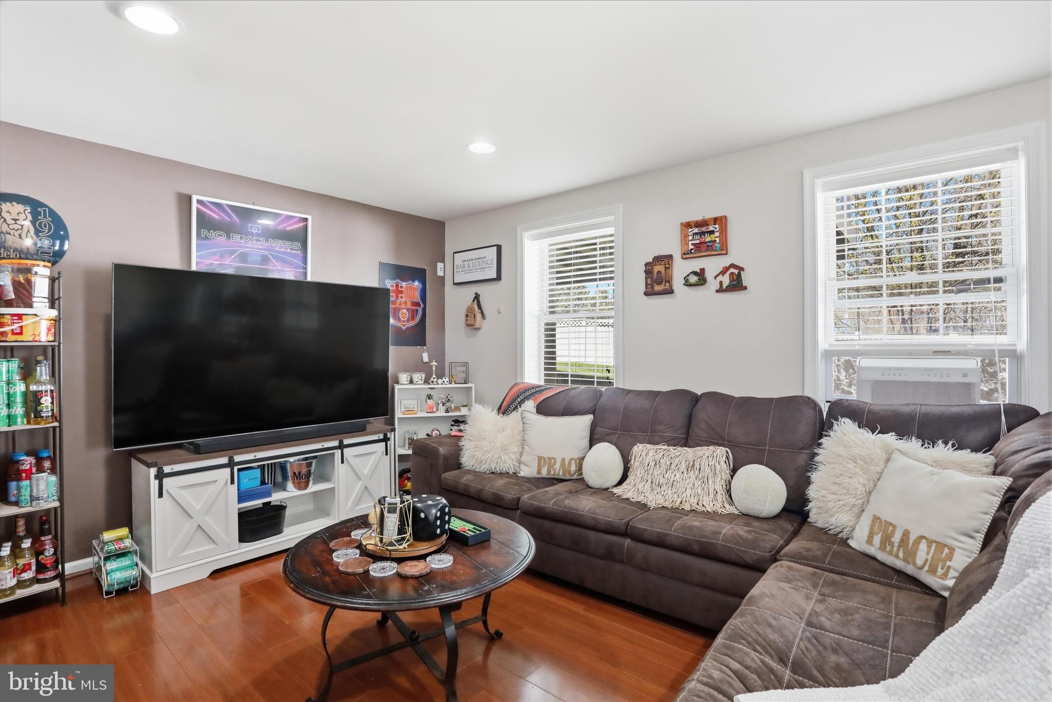 CROSS CREEK - Residential