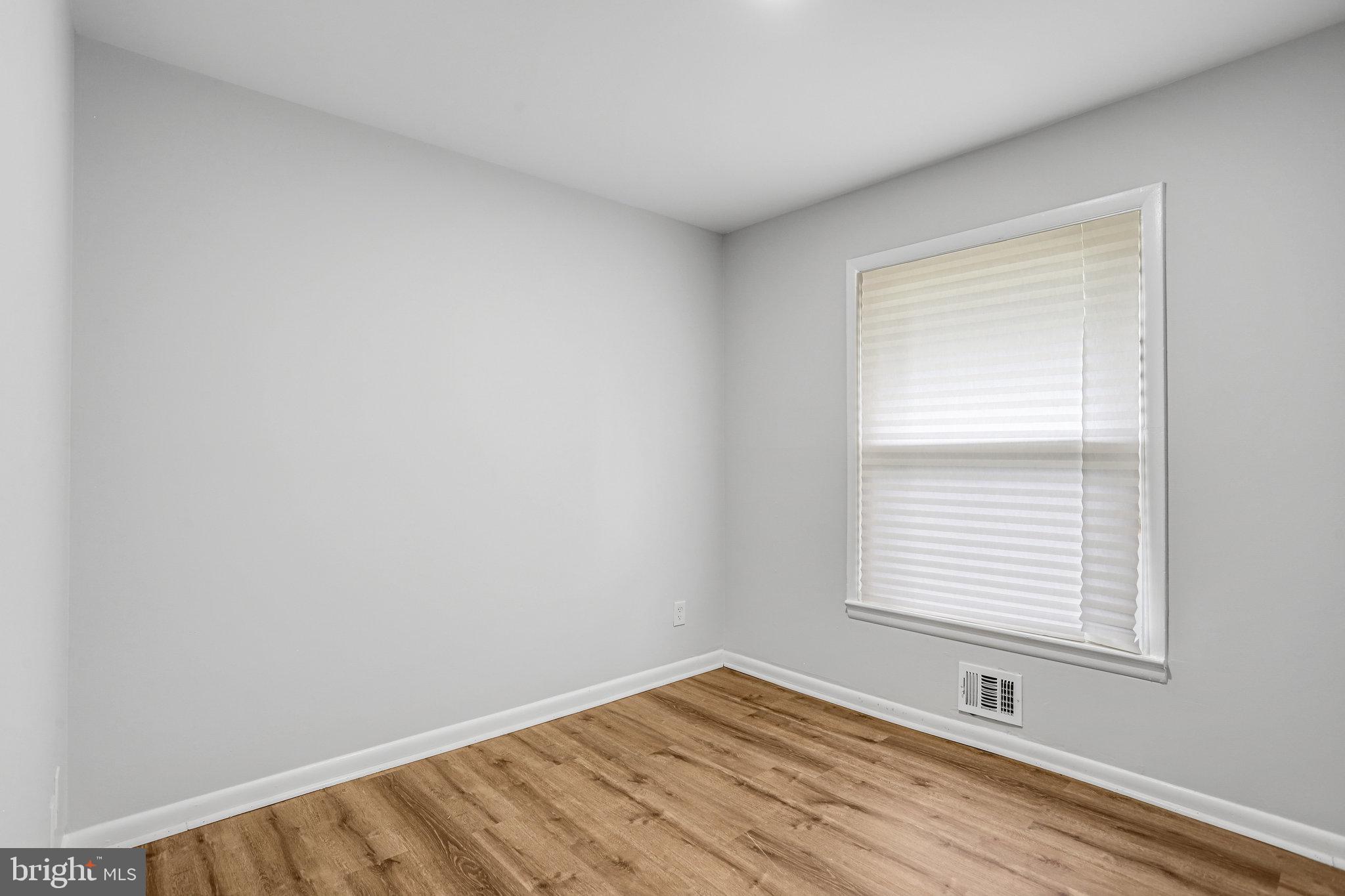 ROGERS HEIGHTS - Residential