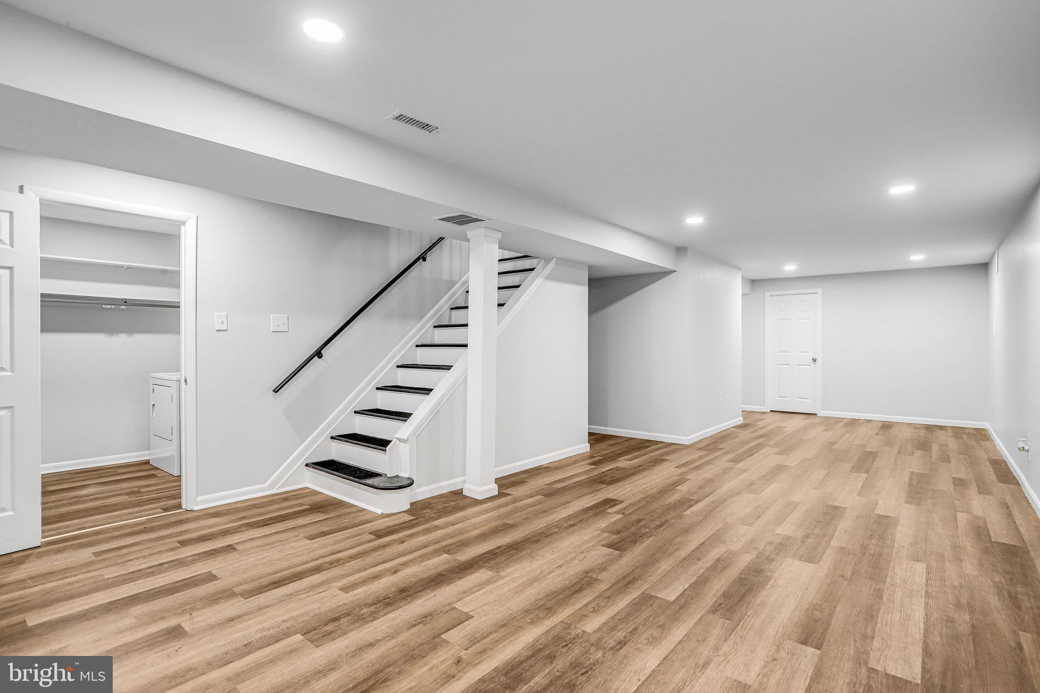 ROGERS HEIGHTS - Residential