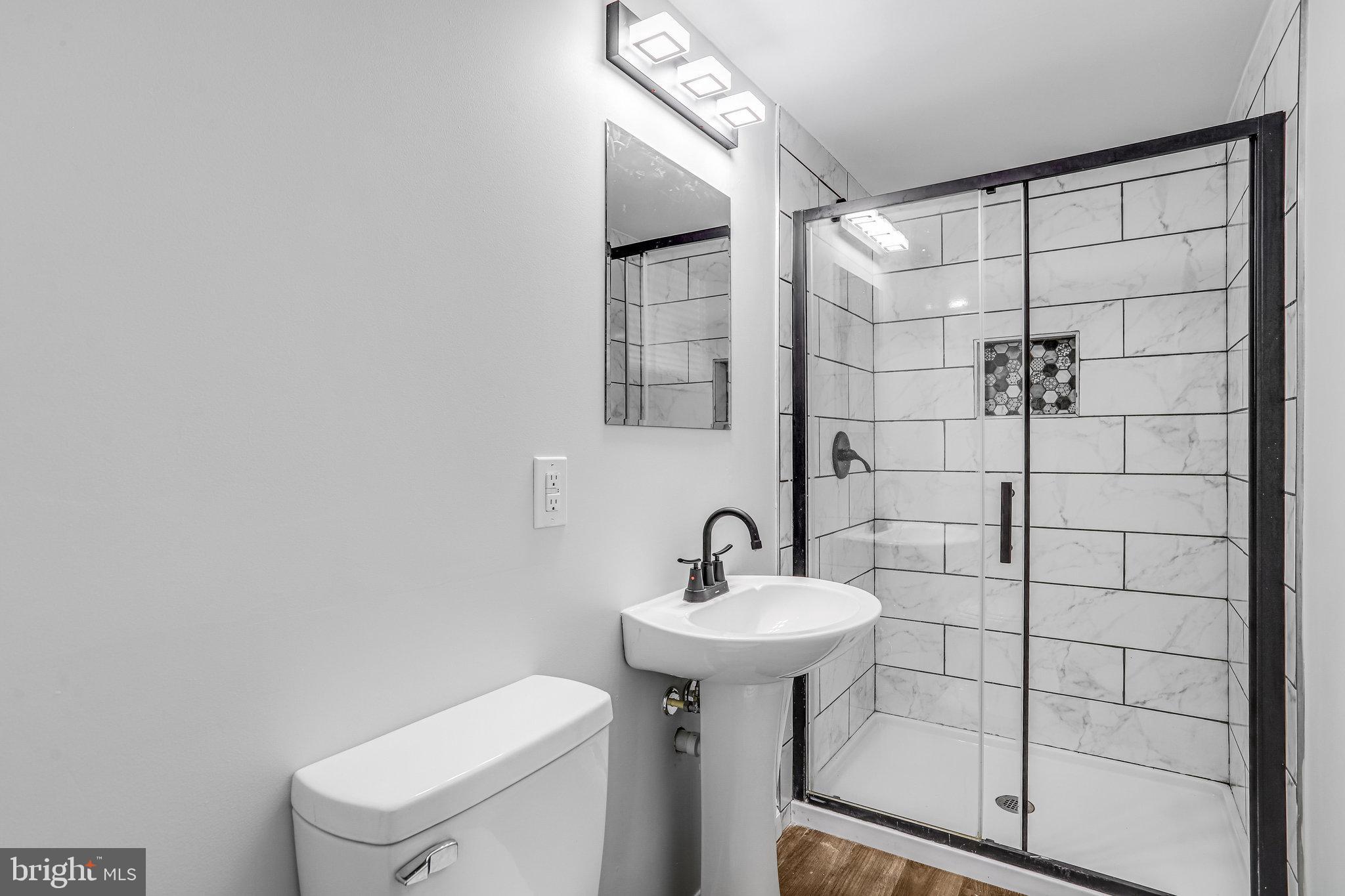 ROGERS HEIGHTS - Residential