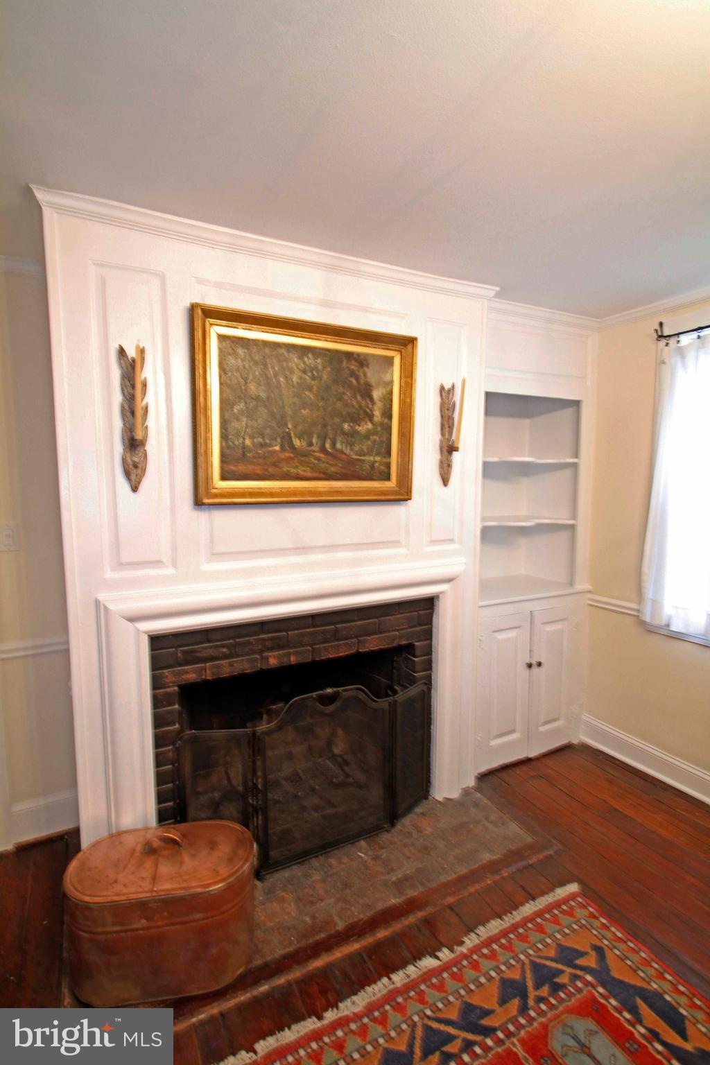 OLD TOWN - Residential Lease